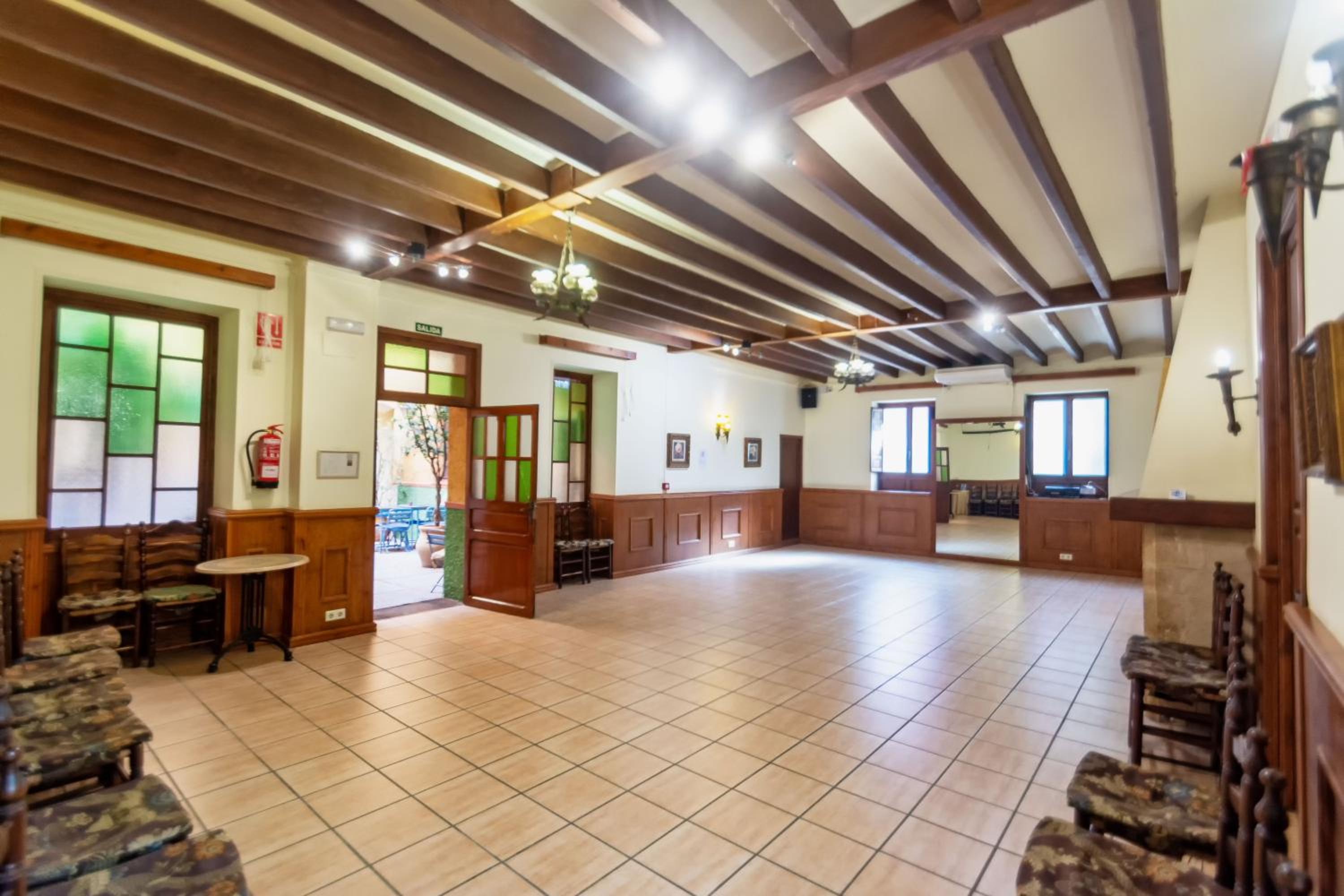 meeting & event spaces