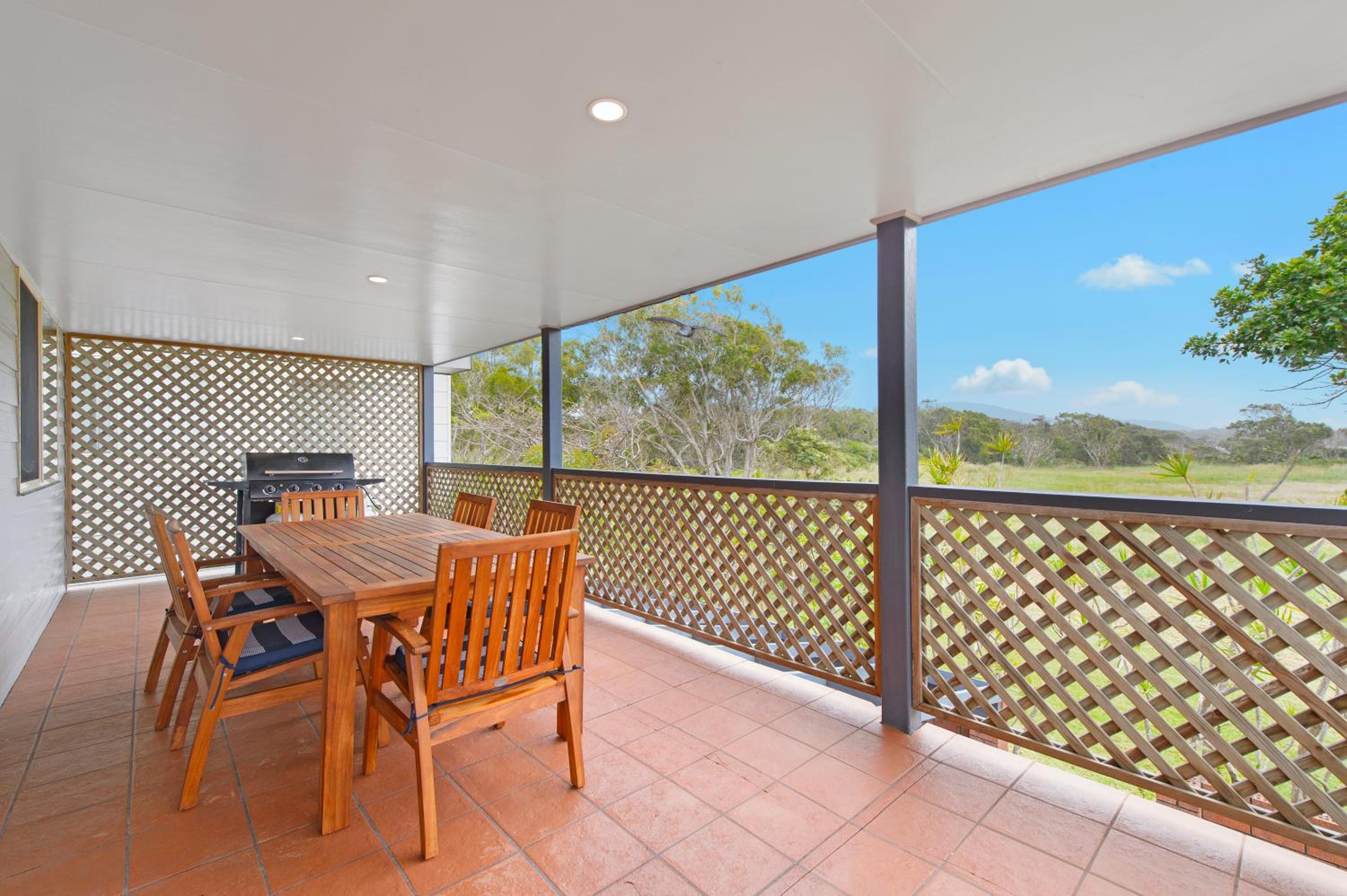 Bellhaven 2, 17 Willow Street