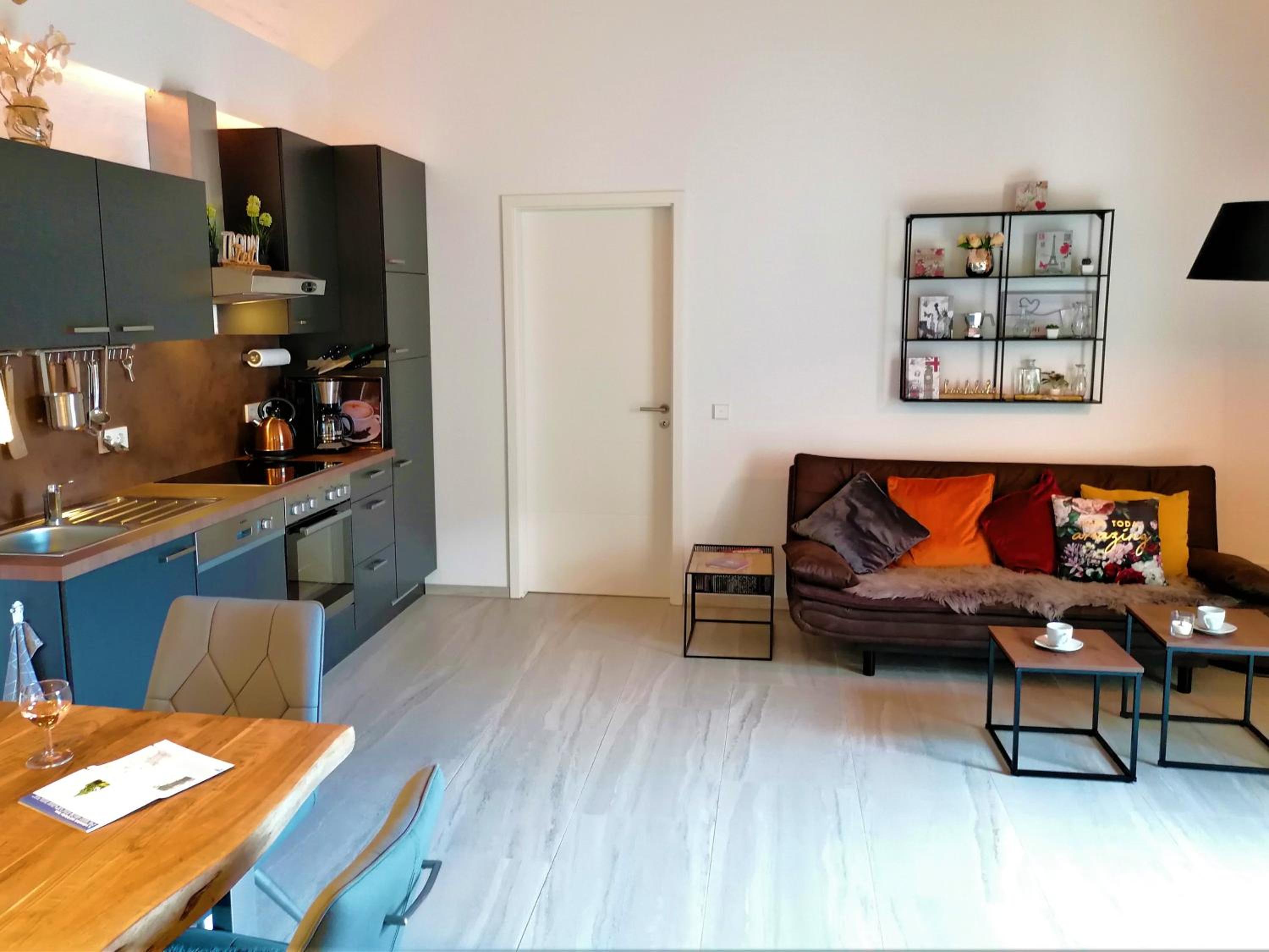 Auszeit Erfurt - stilvoller Bungalow mit Parkplatz - zentrumsnah