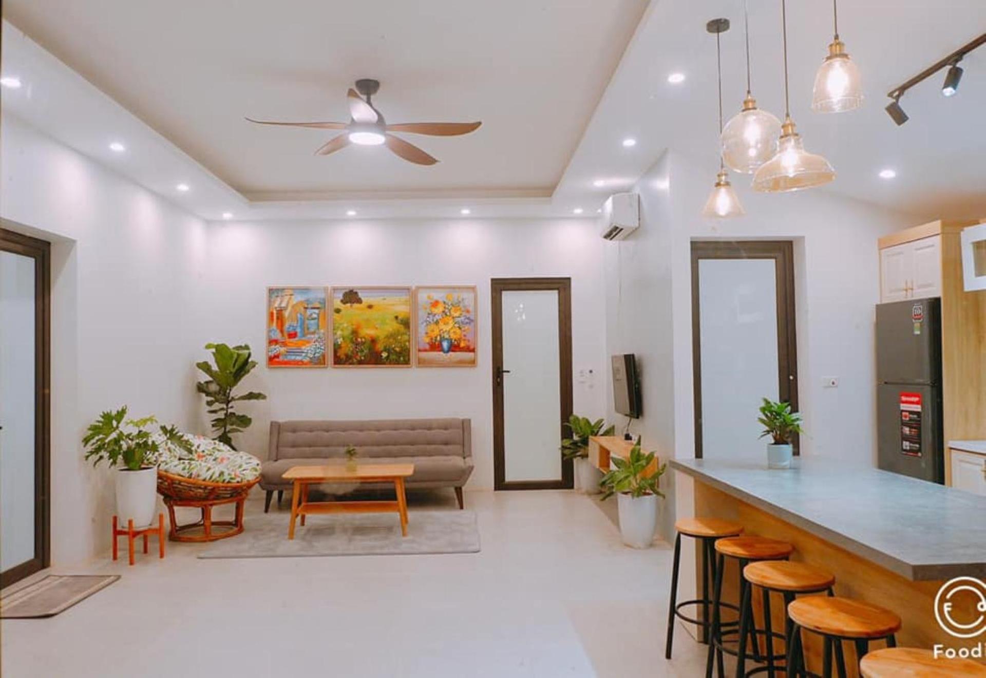 Moon Lake House Sóc Sơn Venuestay