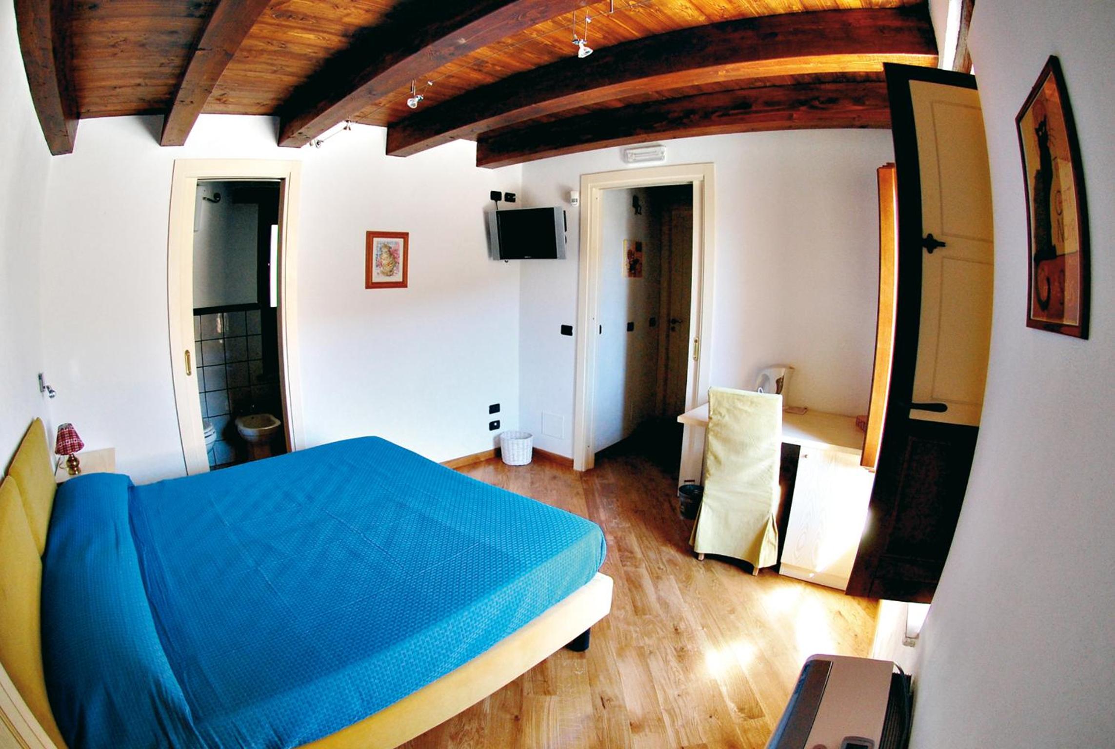 Photo 23