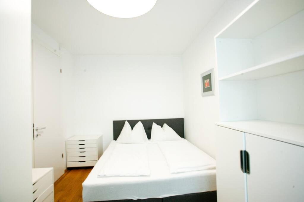 Top Central Apartment on Karlsplatz Vienna