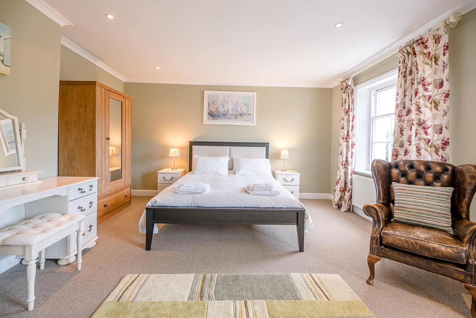 4 Market Cross House, Aldeburgh view 3