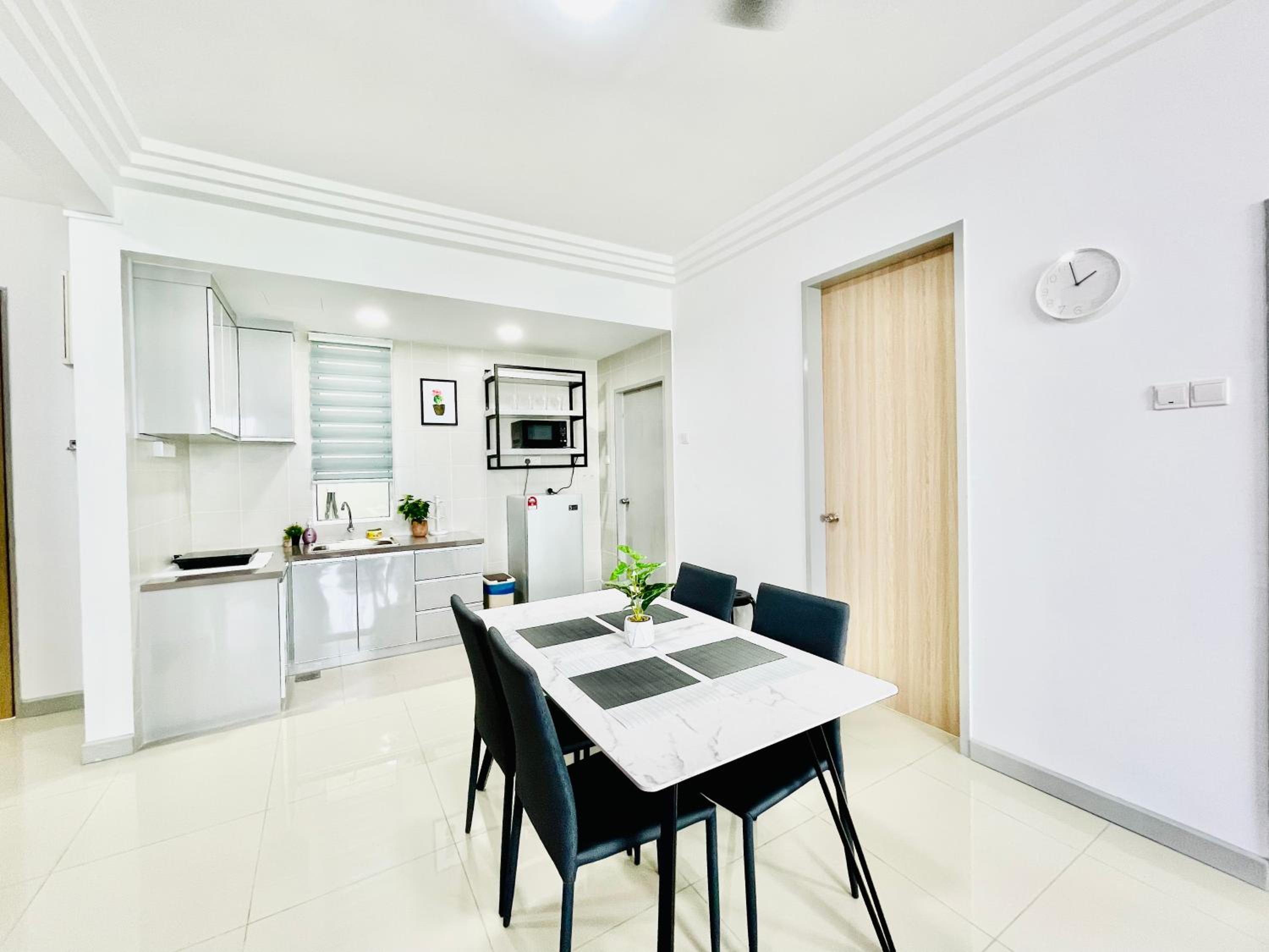 New Unit Seaview Families Suite - Purple Paradise