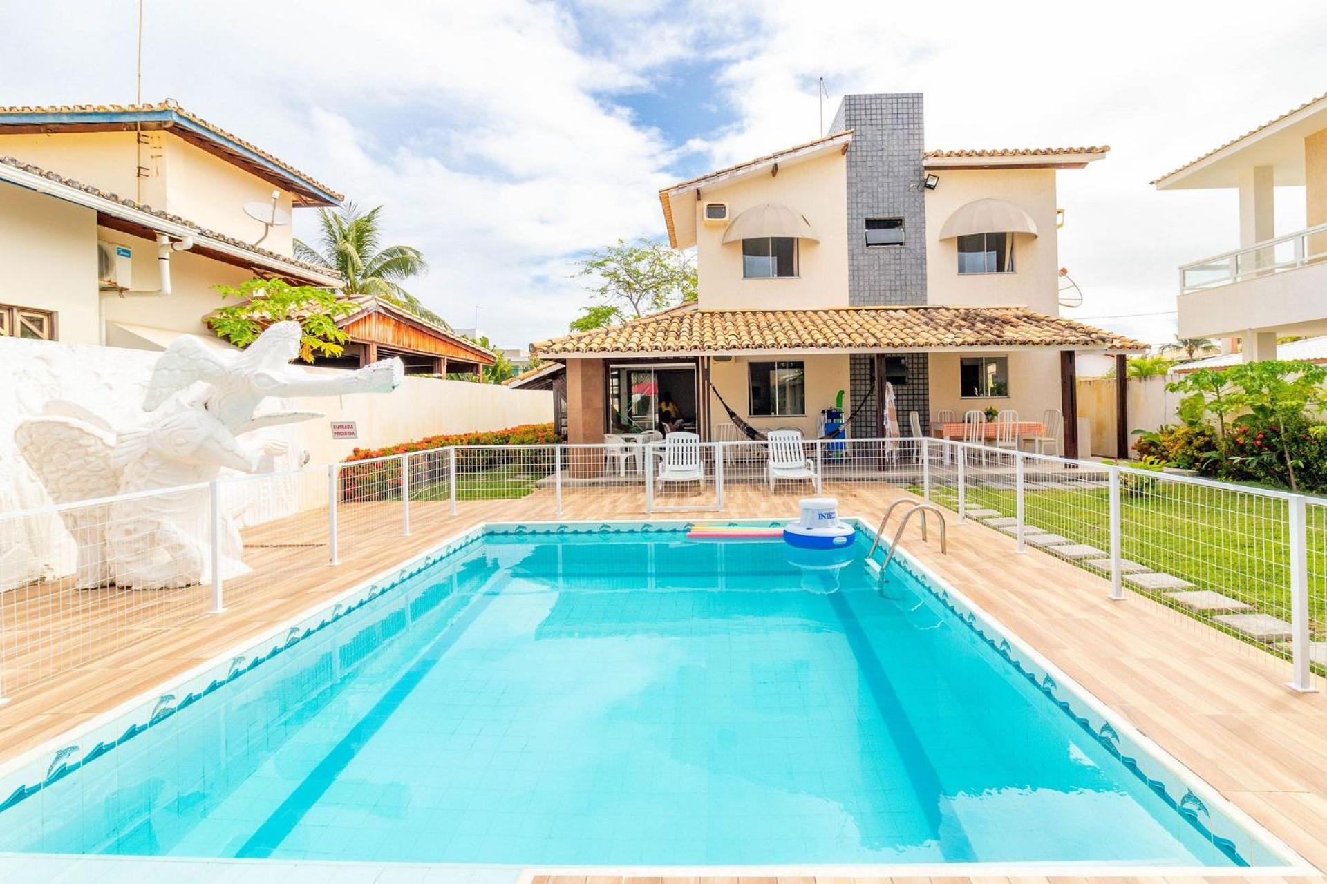 GB40 Casa 4 Suítes a 200m da Praia - Guarajuba