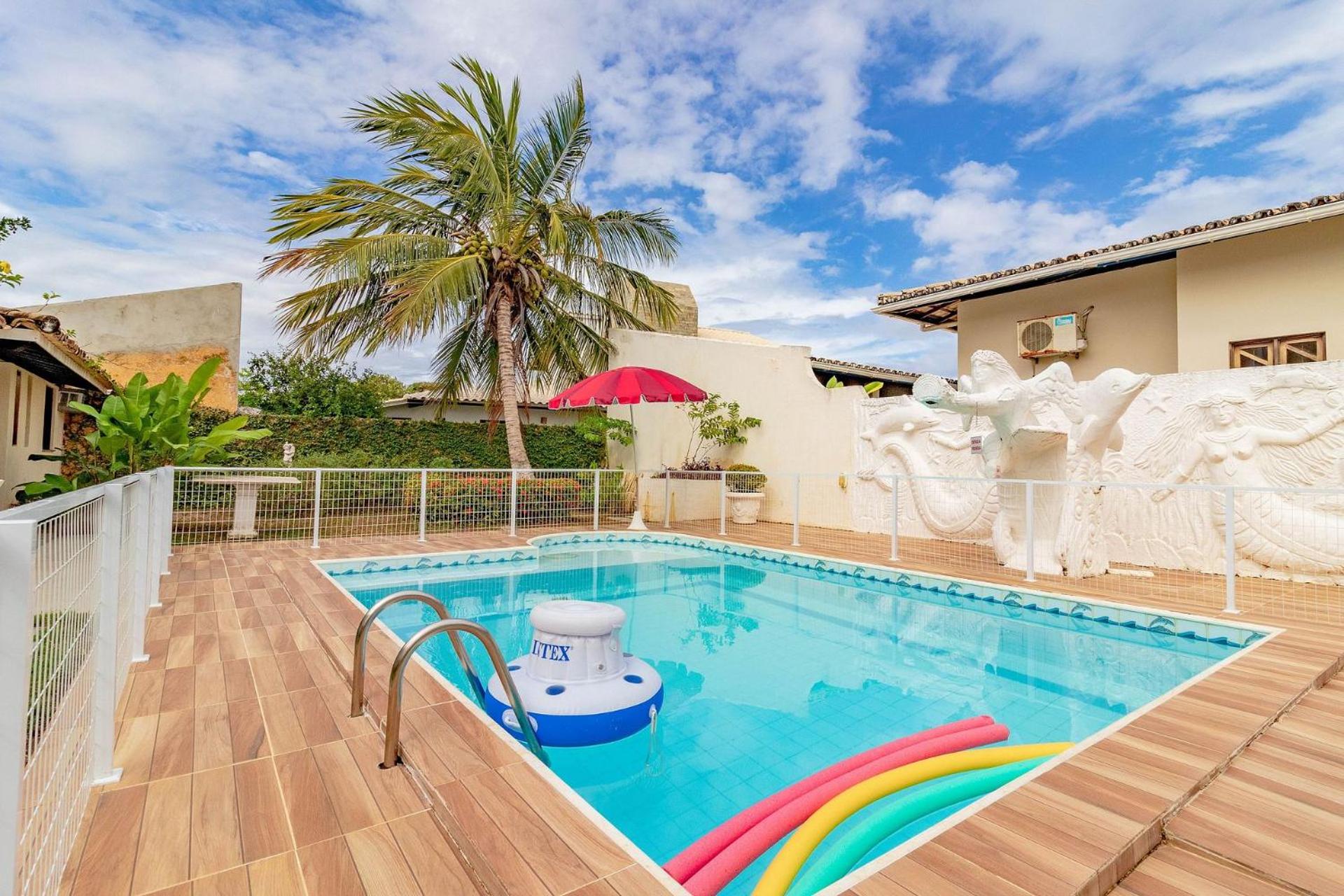 GB40 Casa 4 Suítes a 200m da Praia - Guarajuba