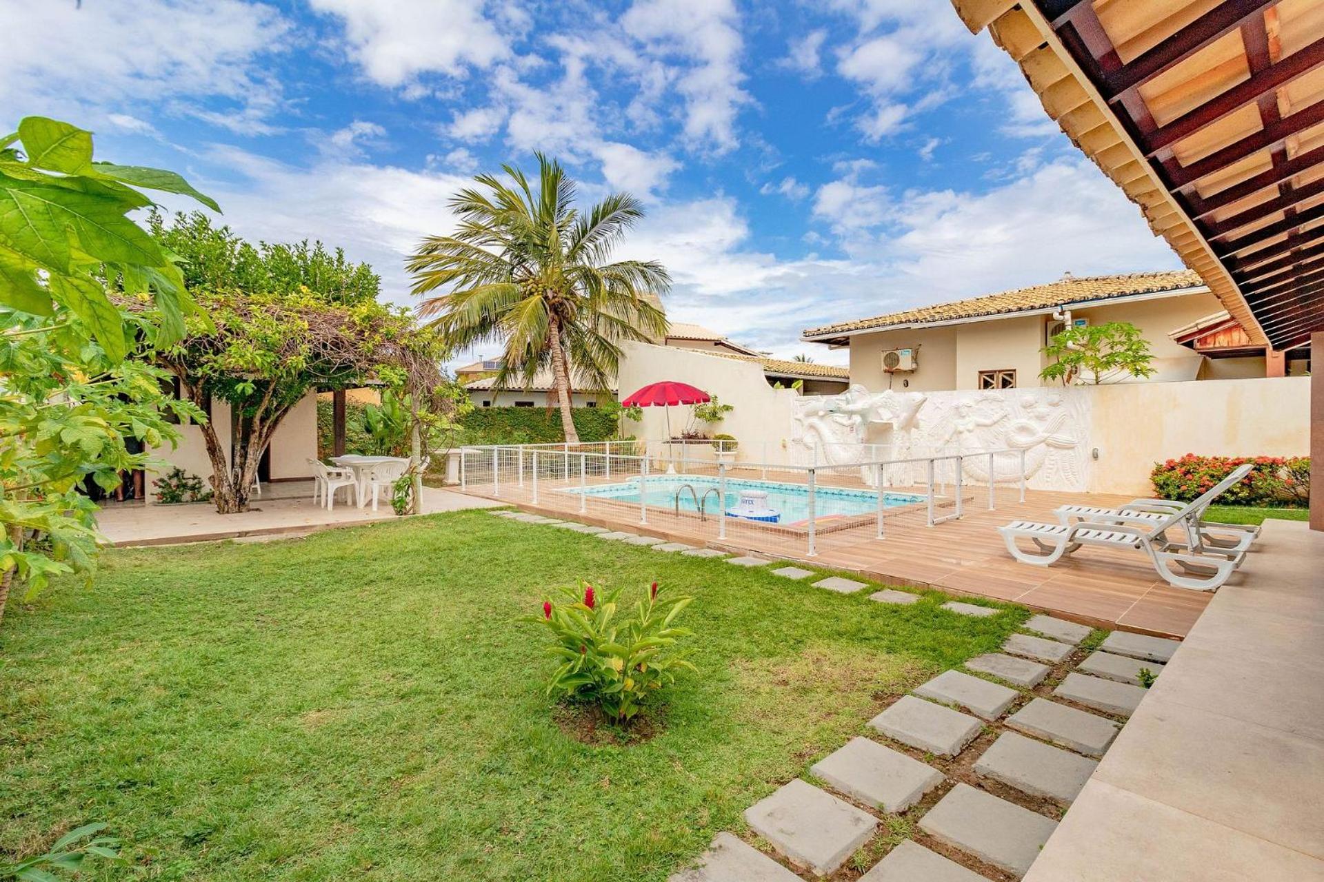 GB40 Casa 4 Suítes a 200m da Praia - Guarajuba