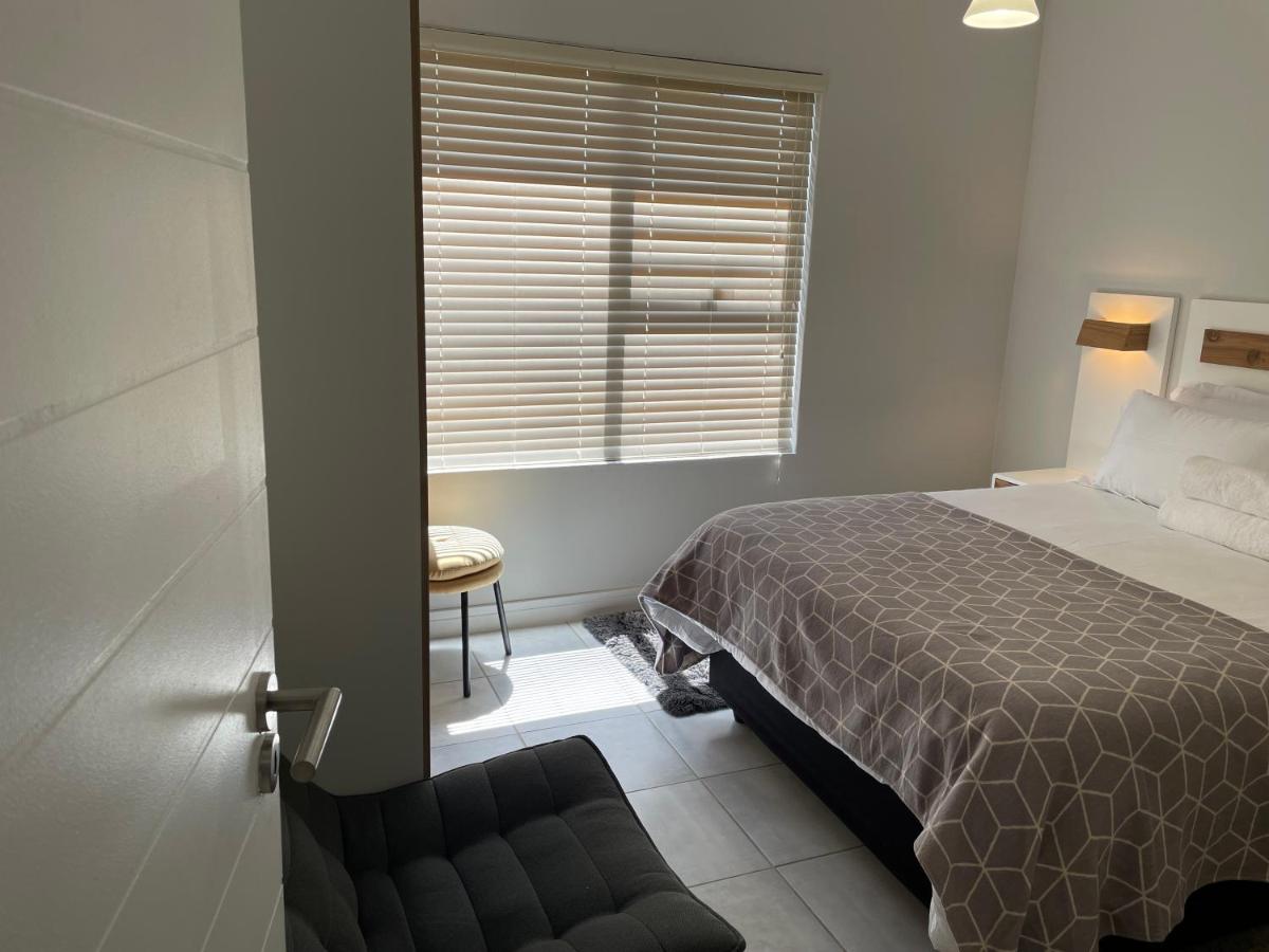 Stunning 2 Bedroom Rental at Green Creek, Pretoria, photo 5 of 16
