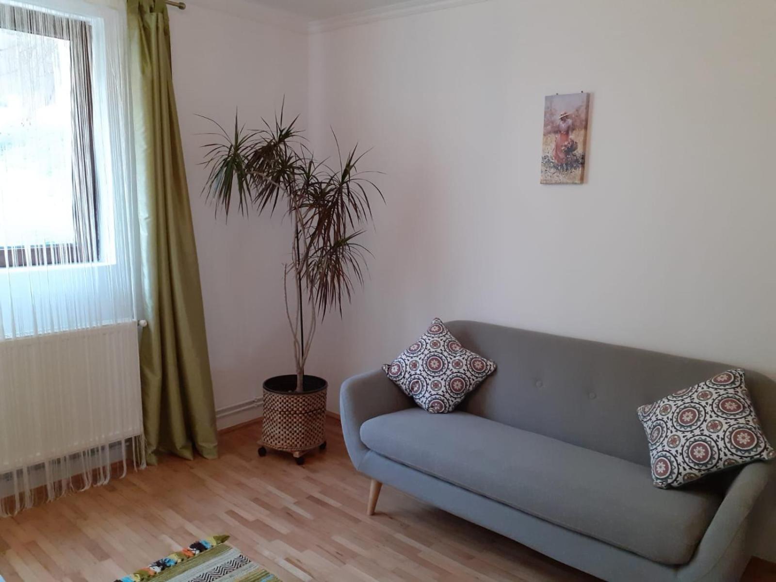 R-House view 5