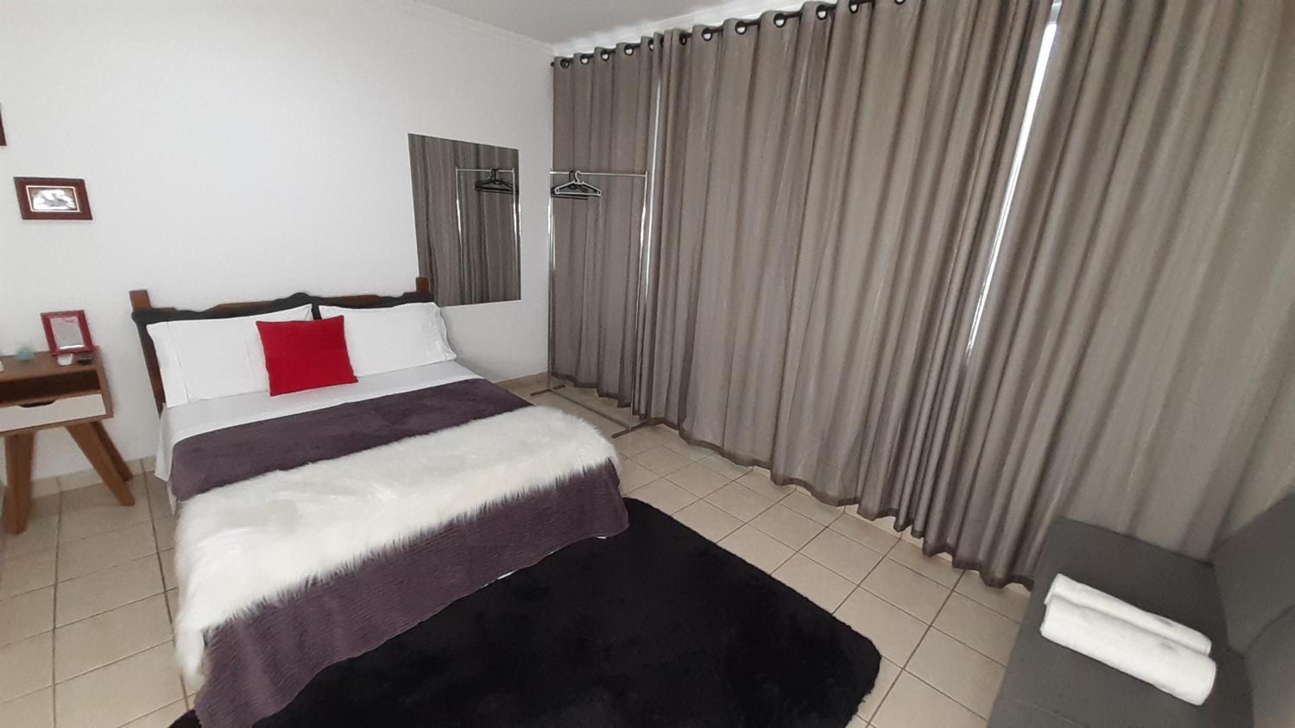 Suite climatizada, ao lado da praca principal, photo 18
