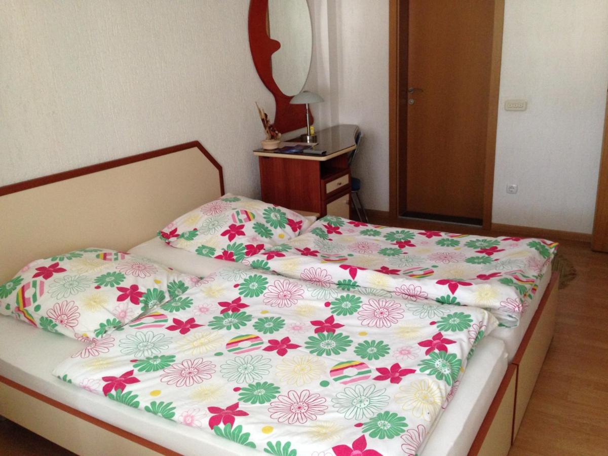 Photo 28