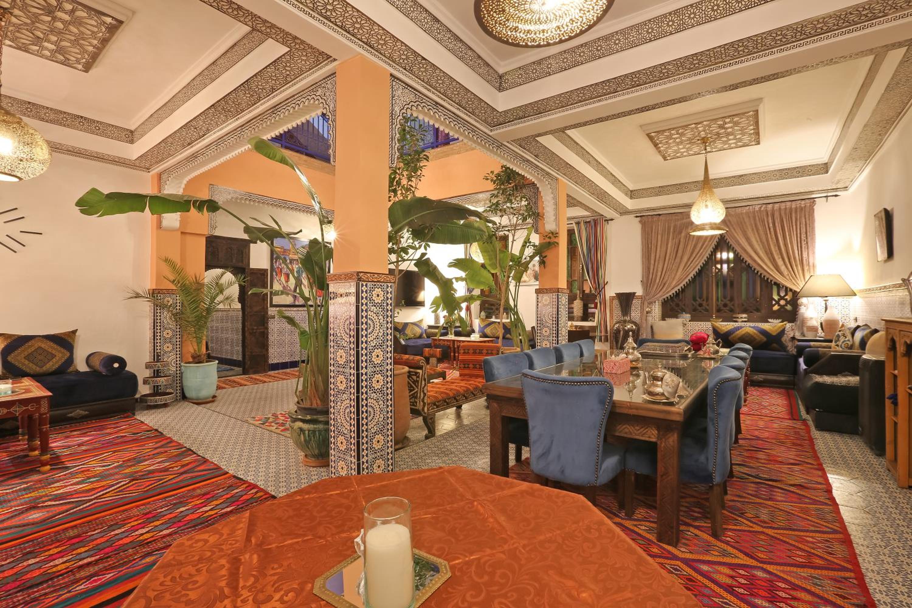 lounge