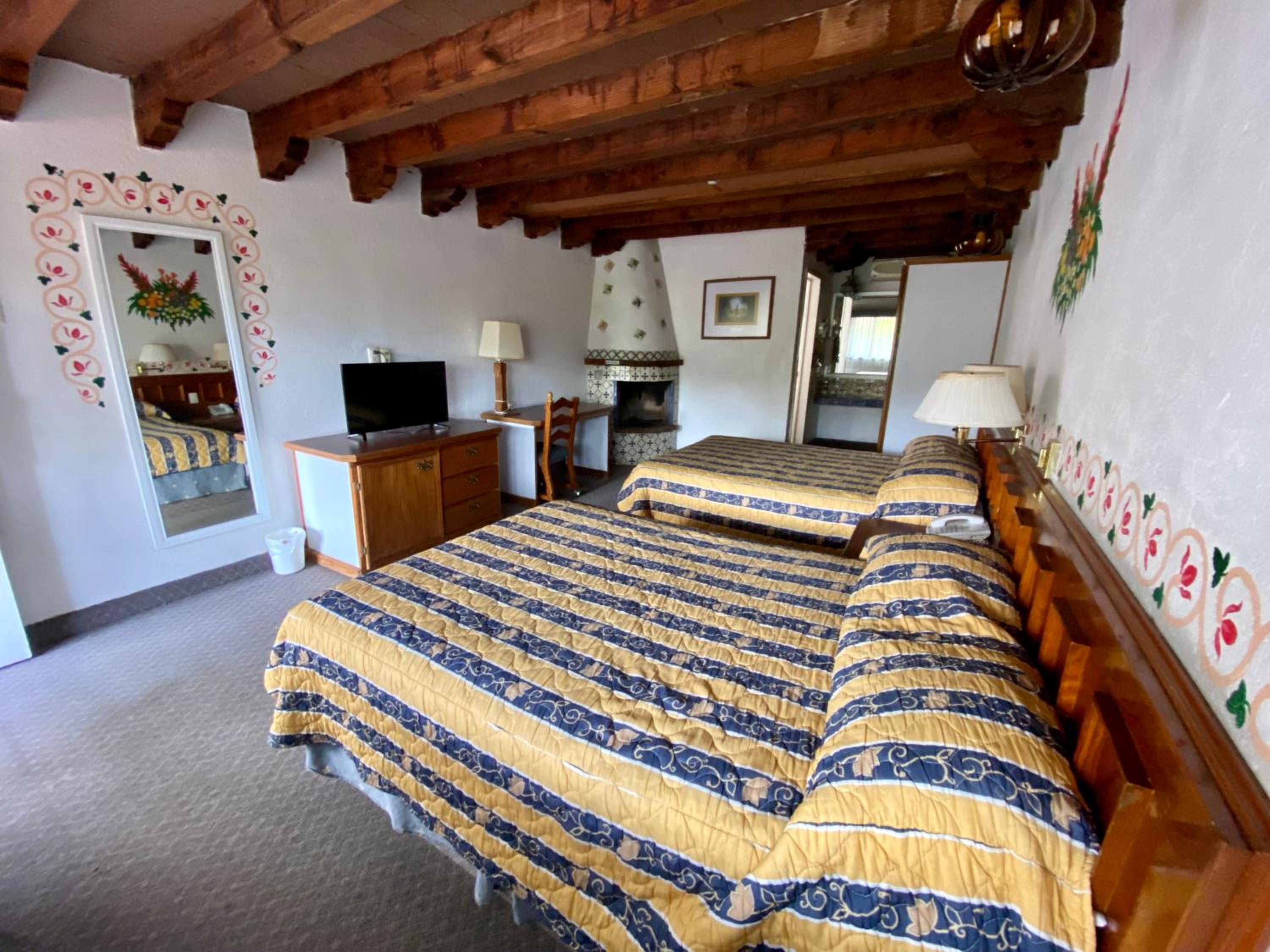 Hotel Posada Vista Bella - Property Image 12