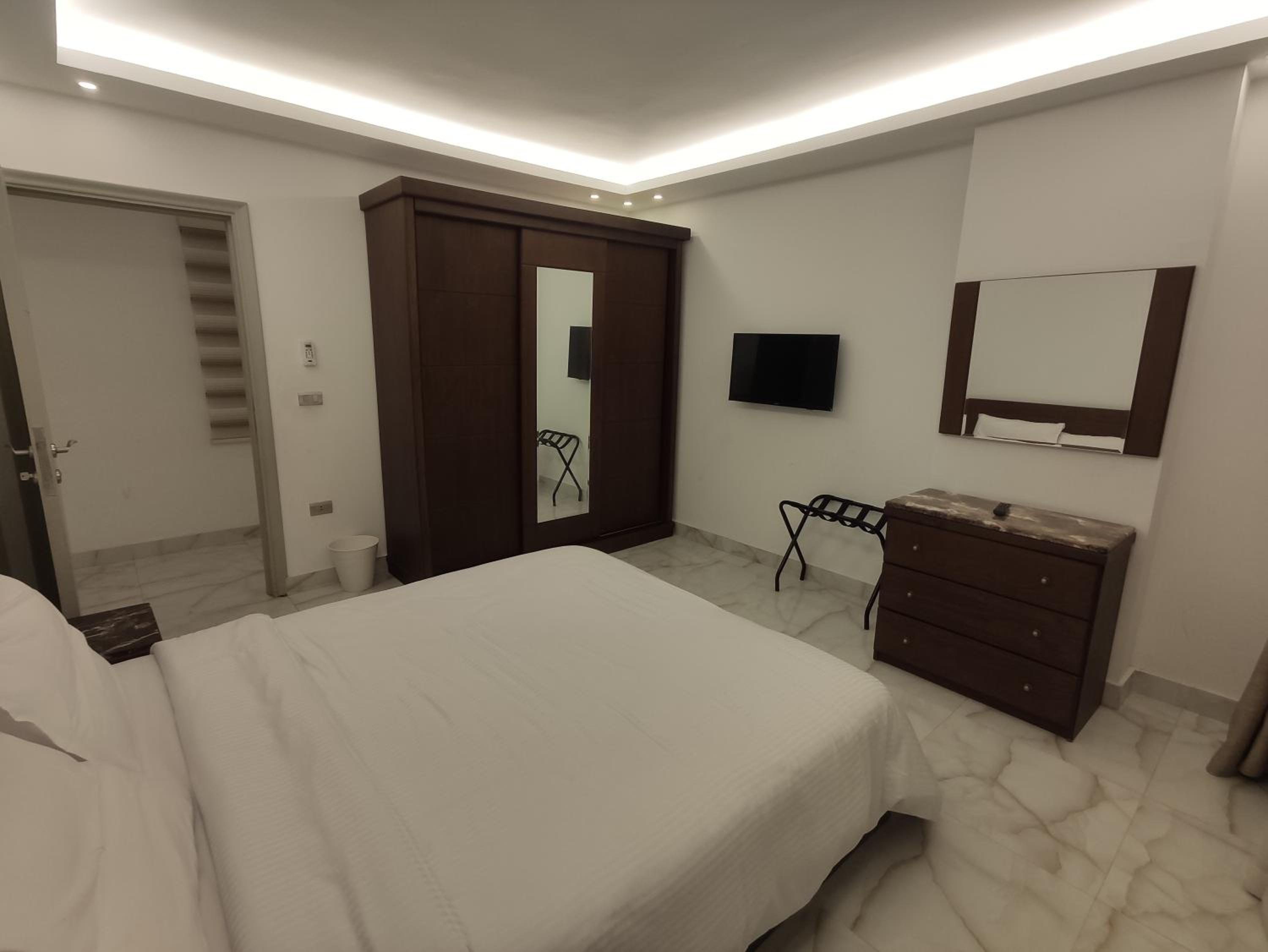 hotel room