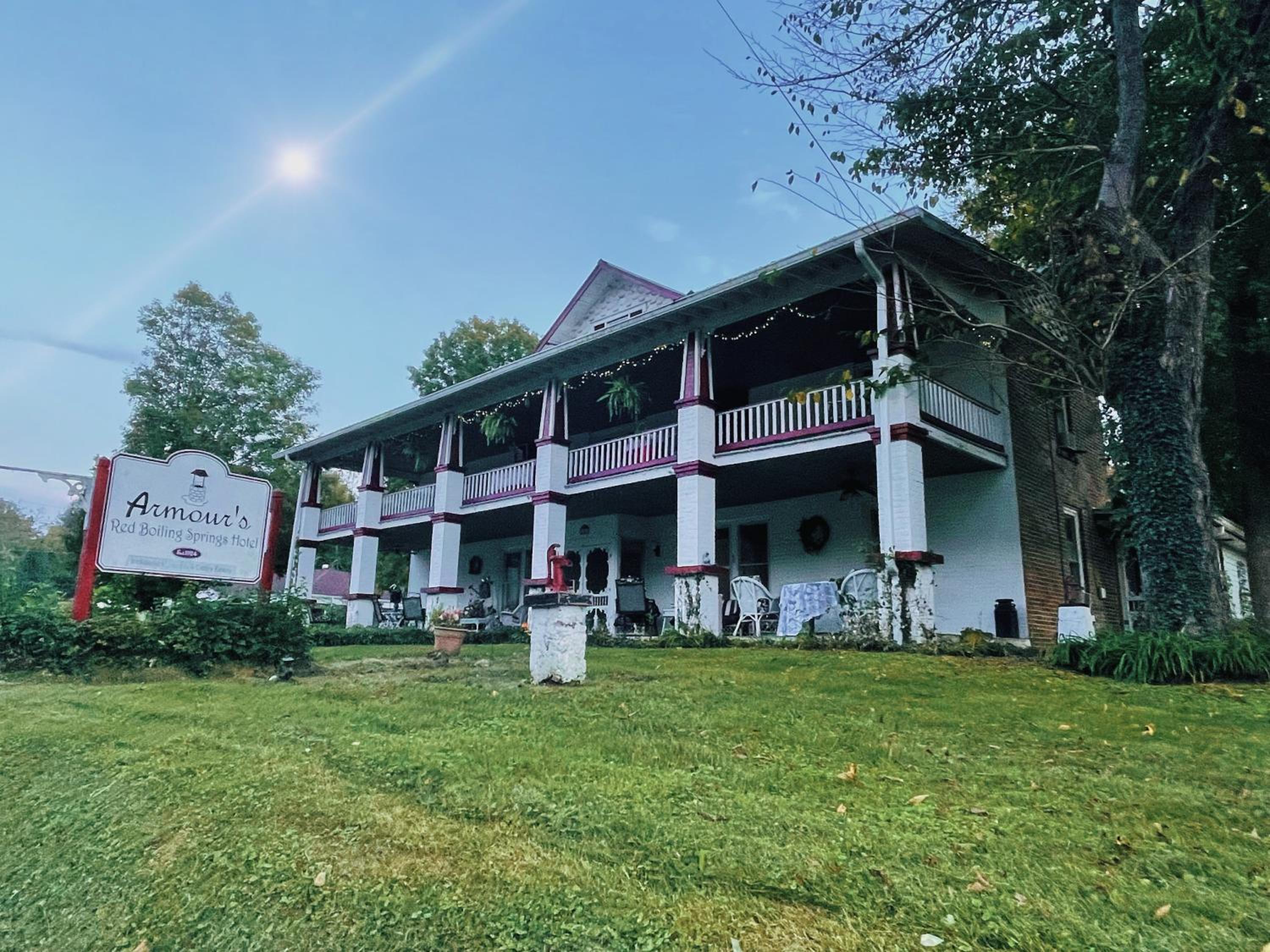 Armour's Hotel & Spa view 2