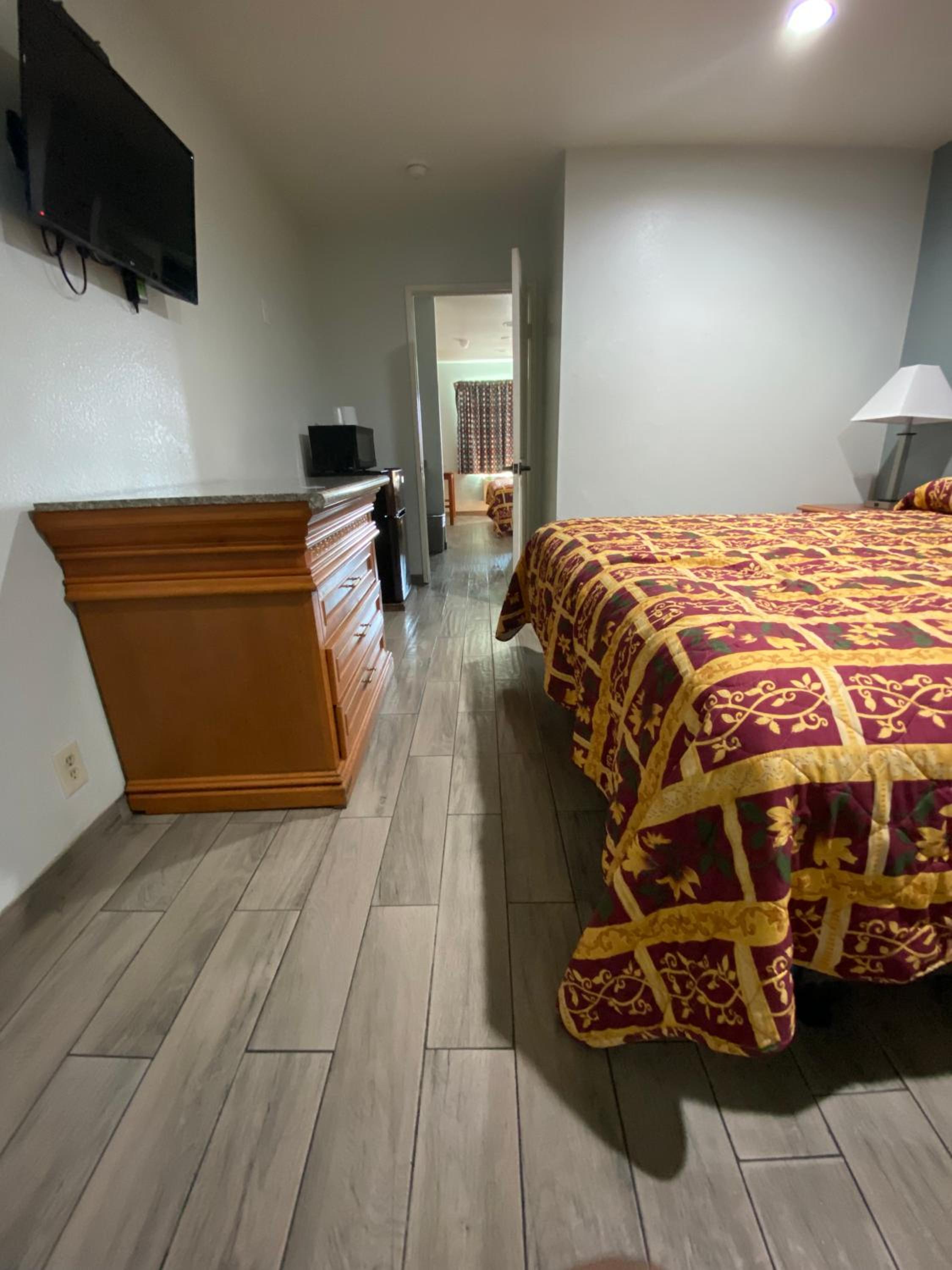 Corona Vacations - Welcome Inn Corona - Property Image 21