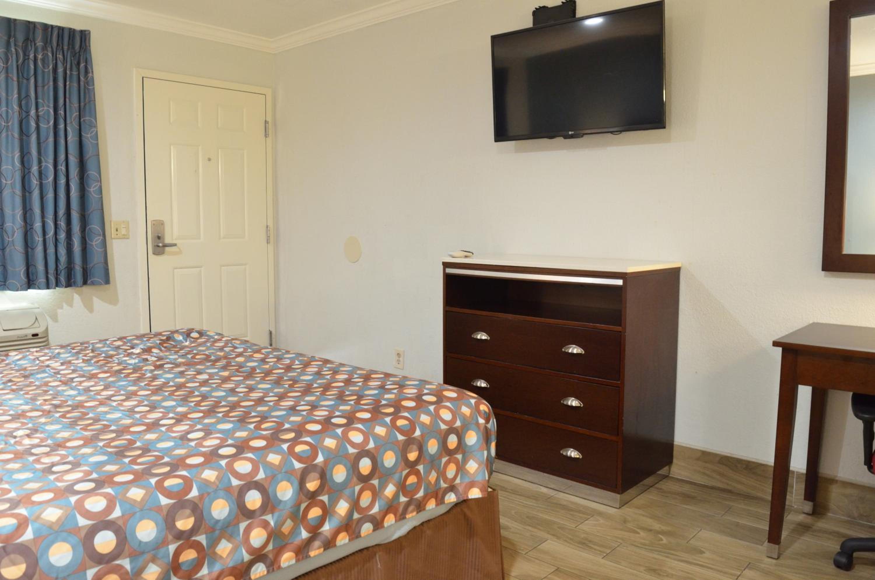 Corona Vacations - Welcome Inn Corona - Property Image 44