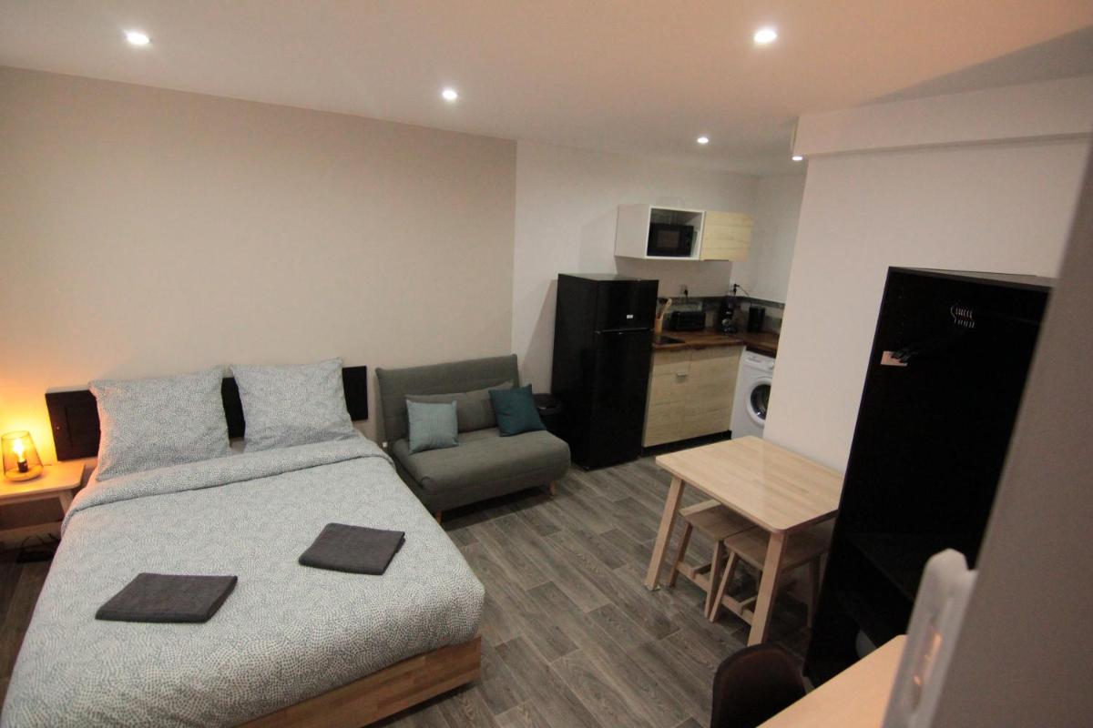 Jolis Appartements au coeur de Clermont Ferrand - Proche Jaude - WIFI et NETFLIX view 3
