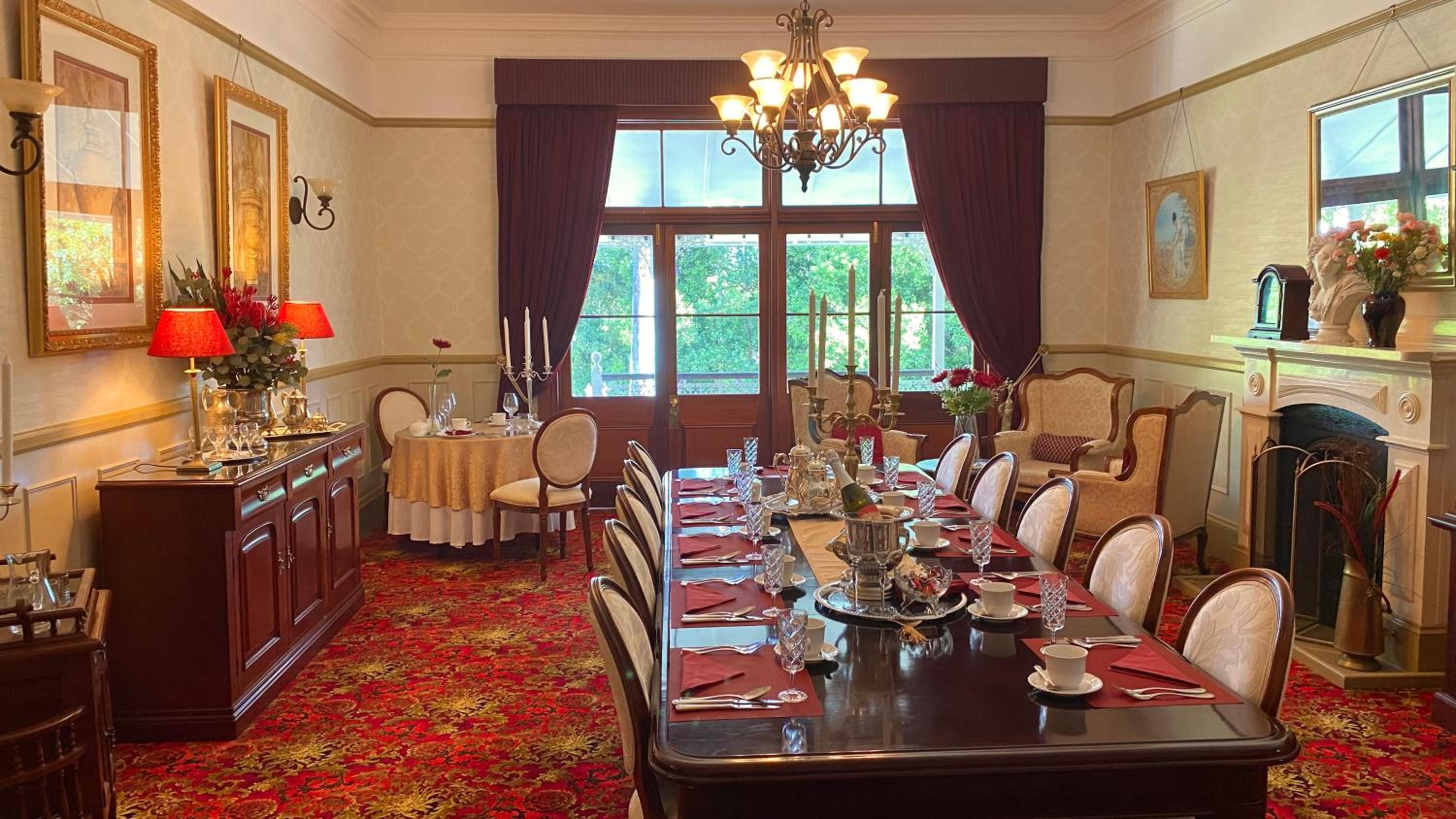 dining