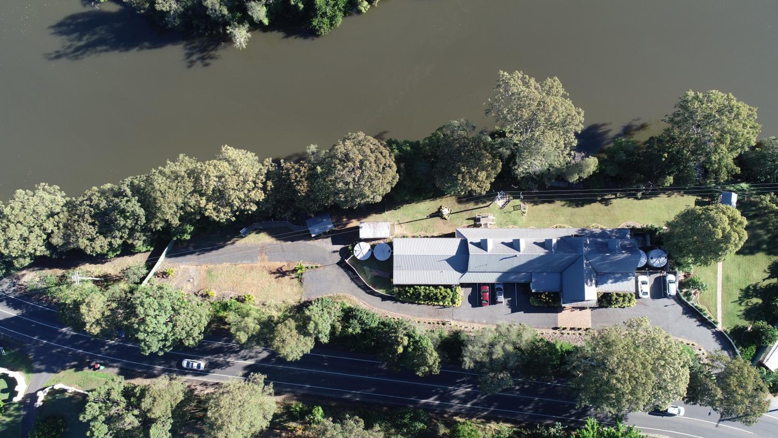 Bli Bli House Riverside Retreat