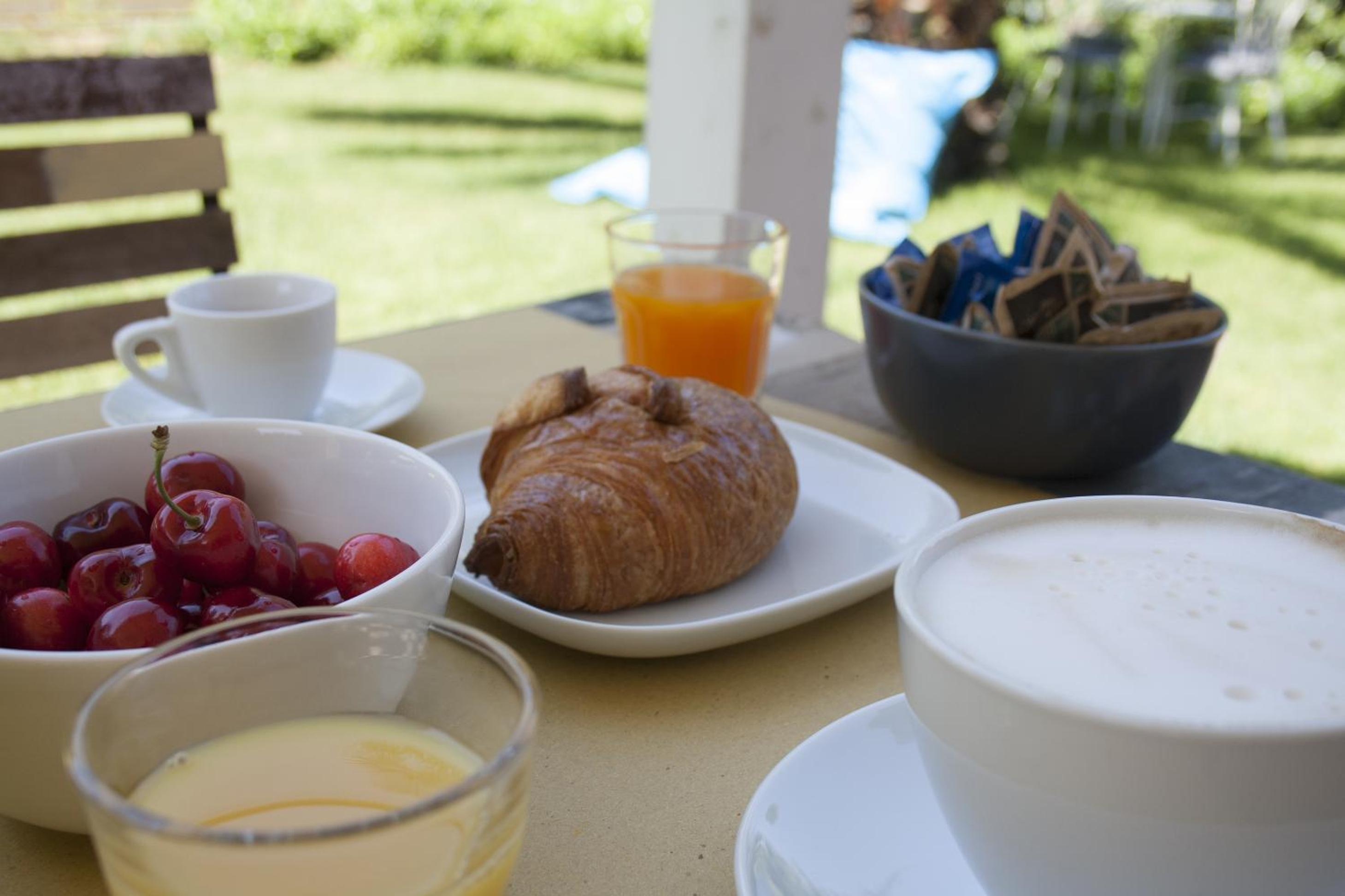Photo 42