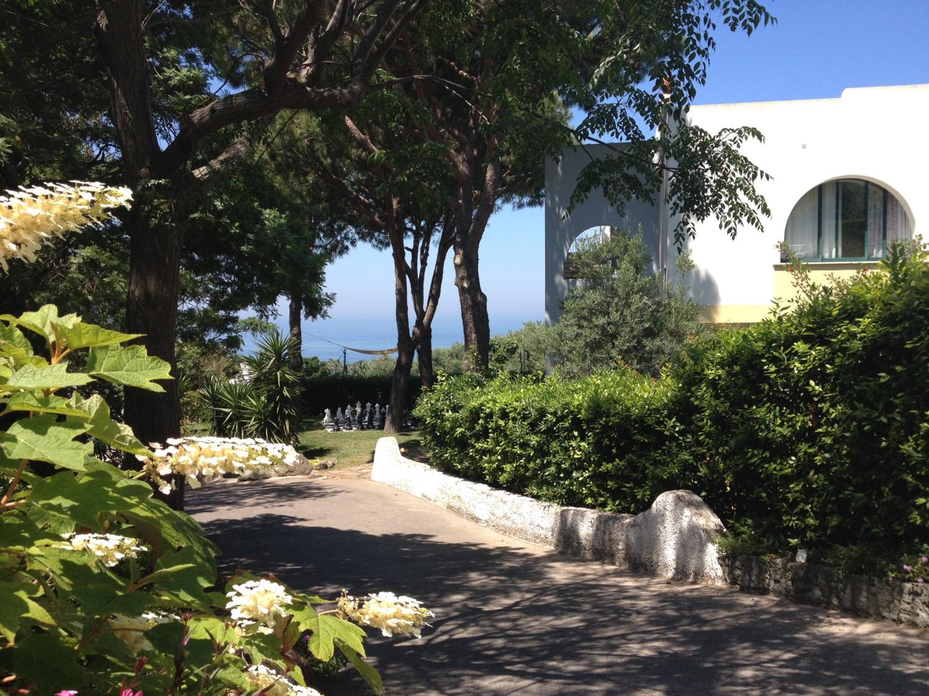 Hotel Paradiso Terme Resort & SPA con 5 piscine termali - Image 1