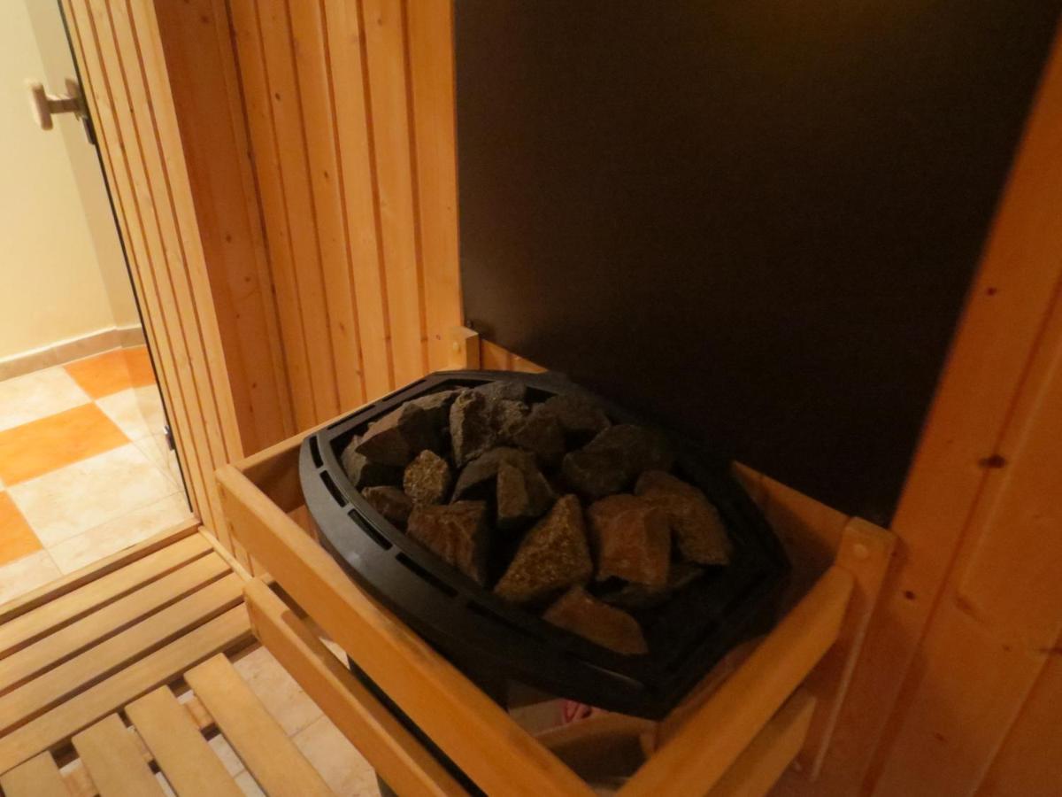 Jacuzzi