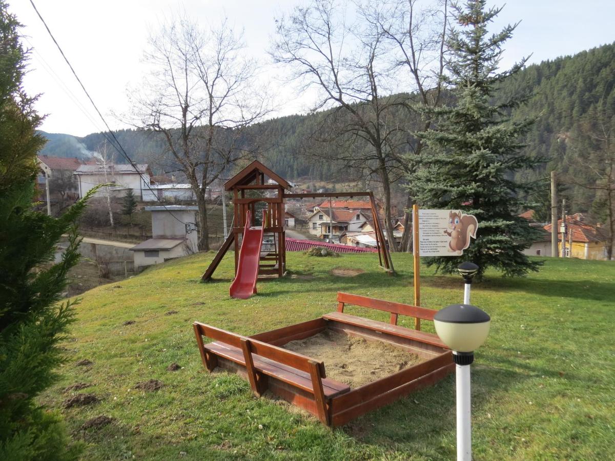 children's play area