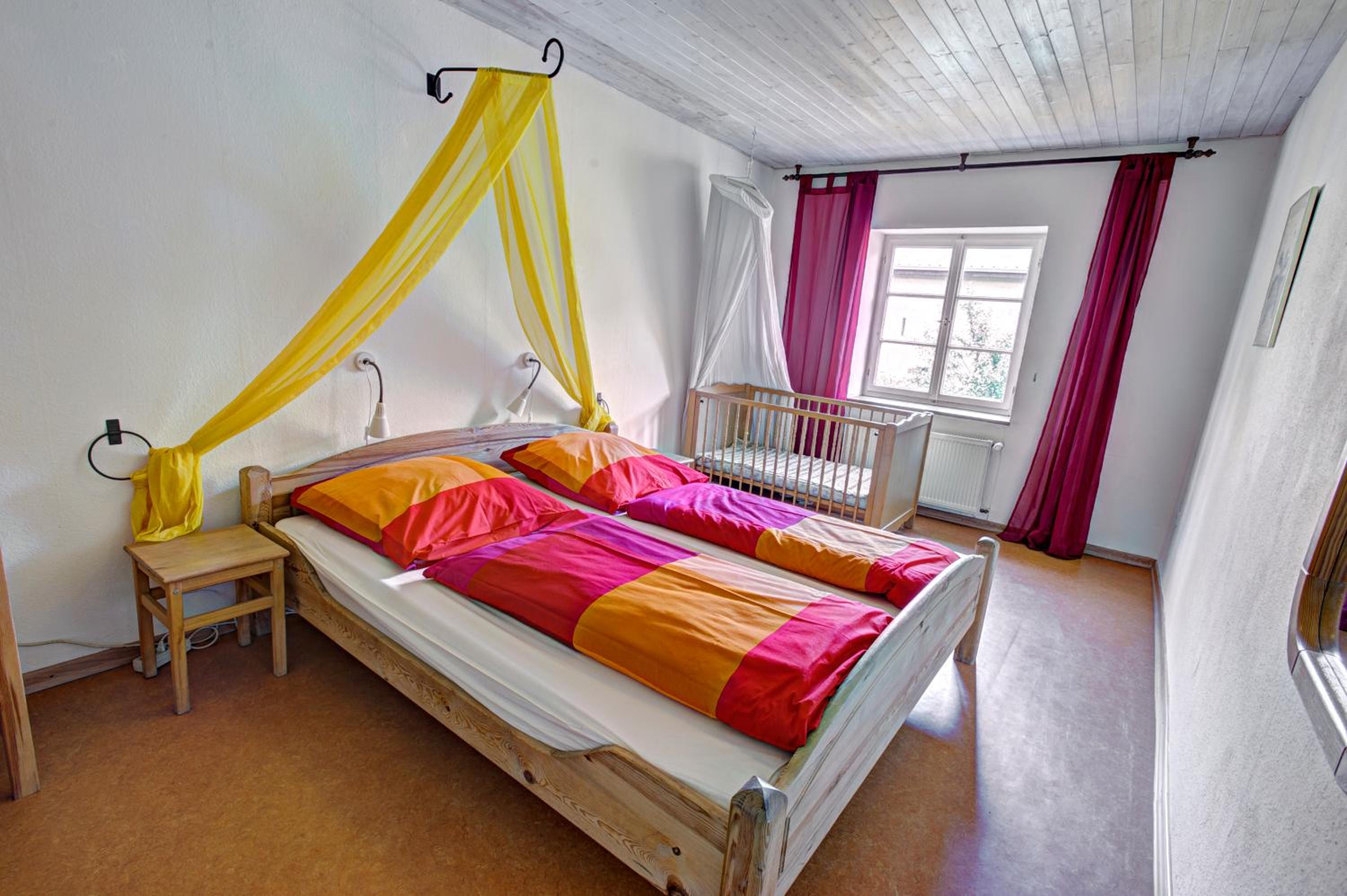 Nengshof Ferienhäuser Sonnenblume und Heublume view 2