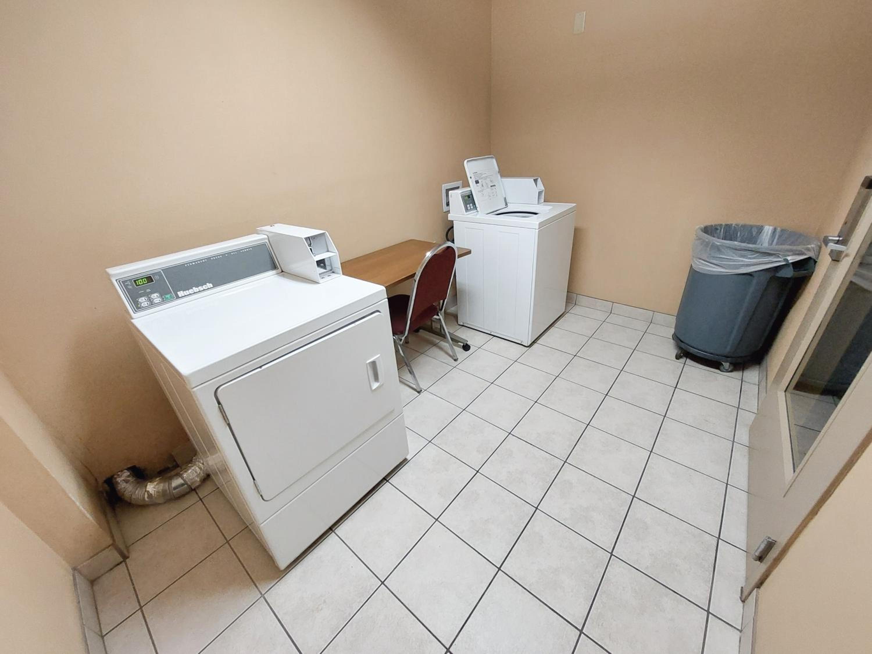 Reno Vacations - Ramada by Wyndham Reno Hotel Casino - Property Image 21