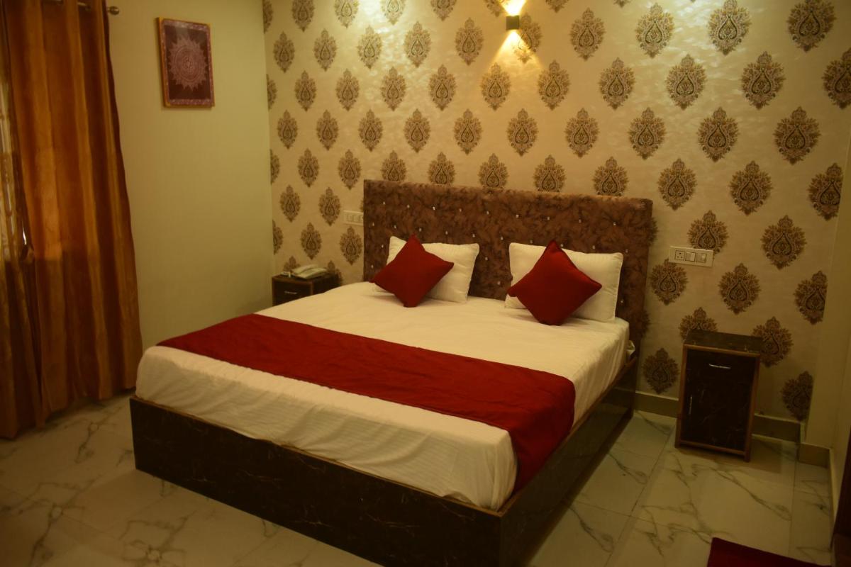 Baakhli Guest House and restaurant view 5