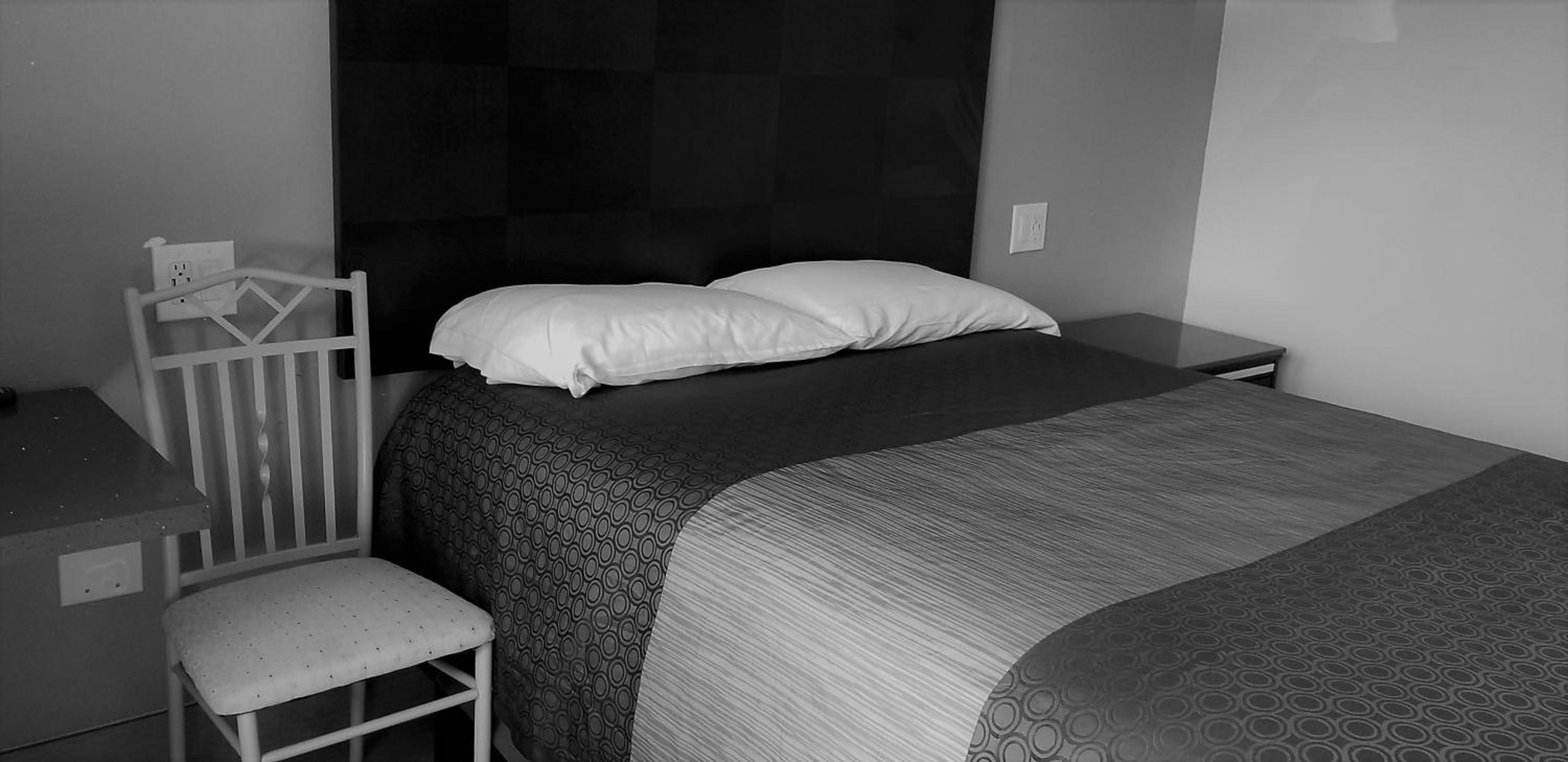 Los Angeles Vacations - DAY N NIGHT INN - Near Universal Studios Hollywood - Property Image 8