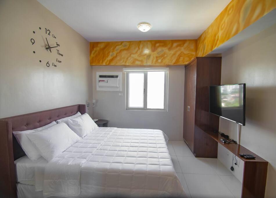 1822 Deluxe Twin - MIGAs Haven at Sunvida Tower view 2