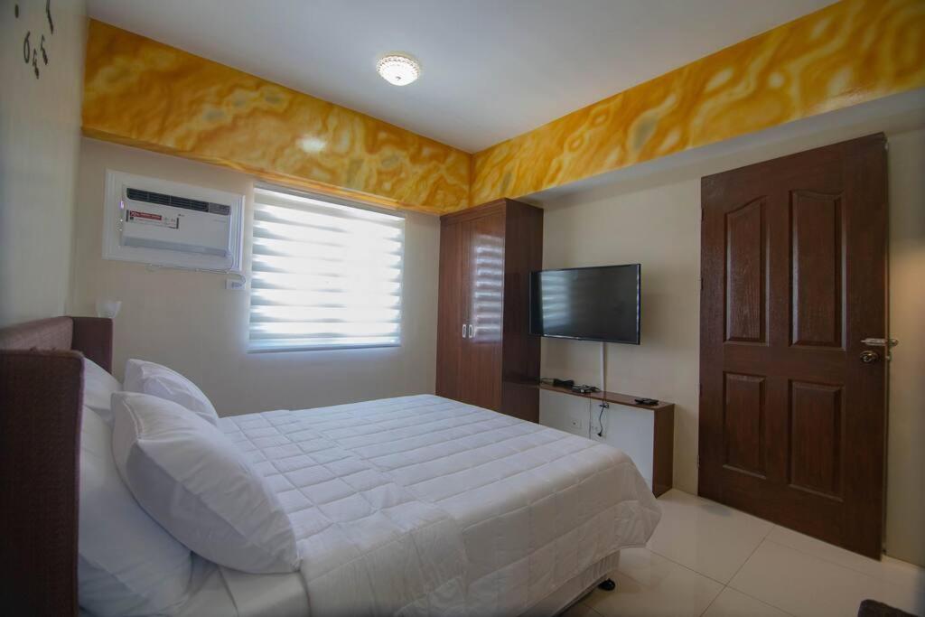 1822 Deluxe Twin - MIGAs Haven at Sunvida Tower view 4