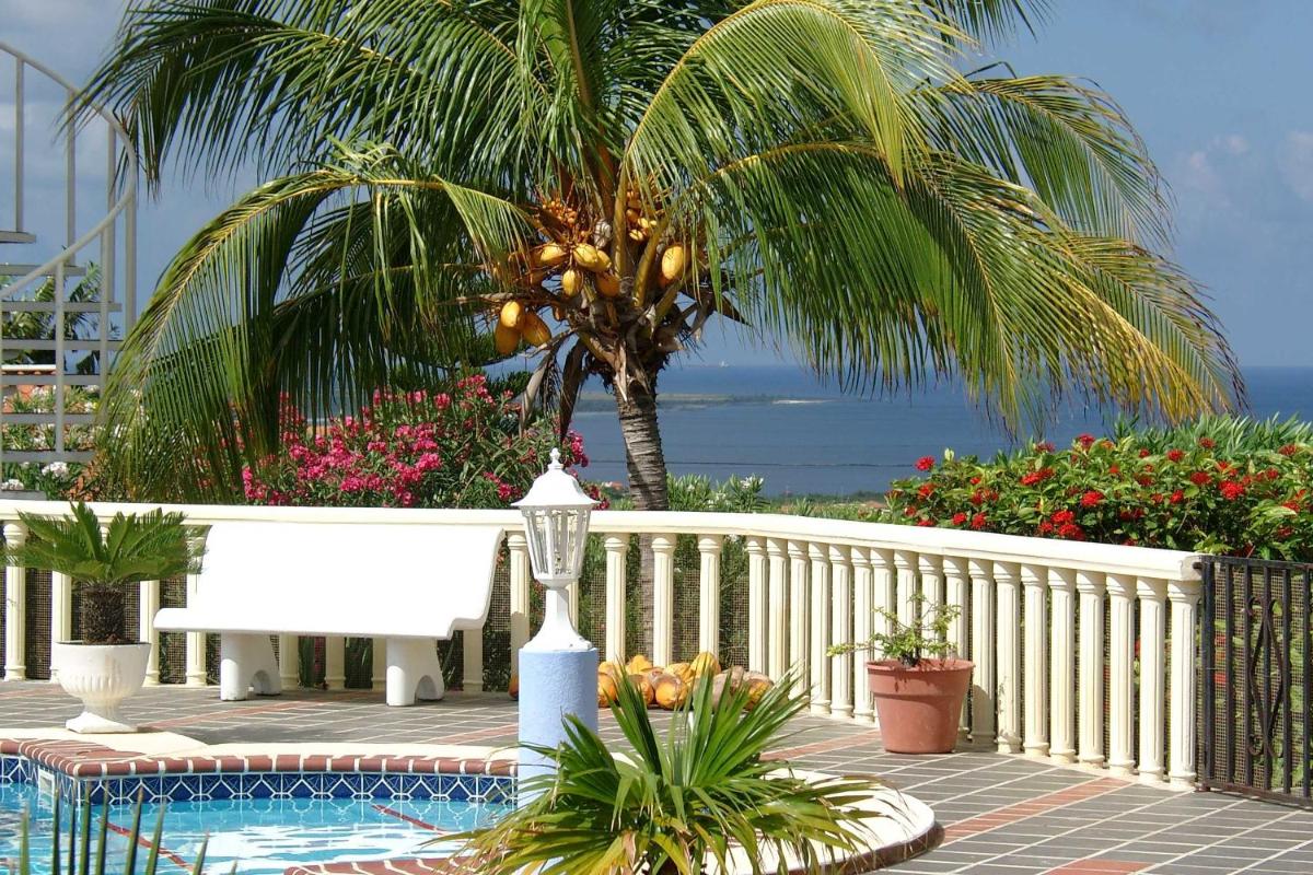 Villa La Pura Vista - Property Image 2