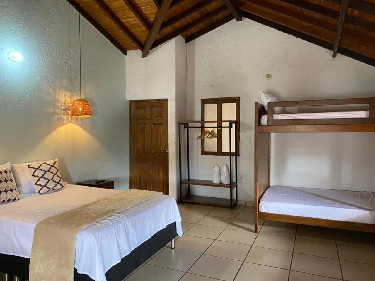 THIS IS COLOMBIA HOSTEL
