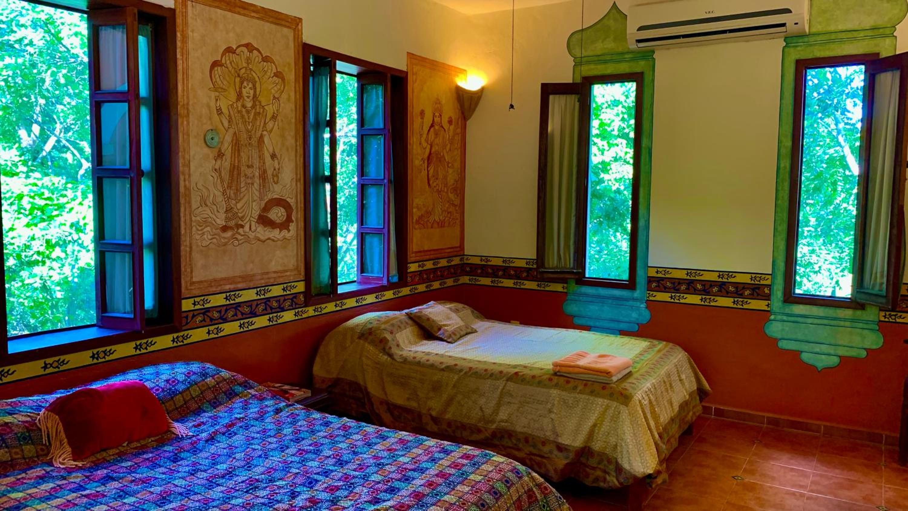 Gardenhotel Macan Ché B&B