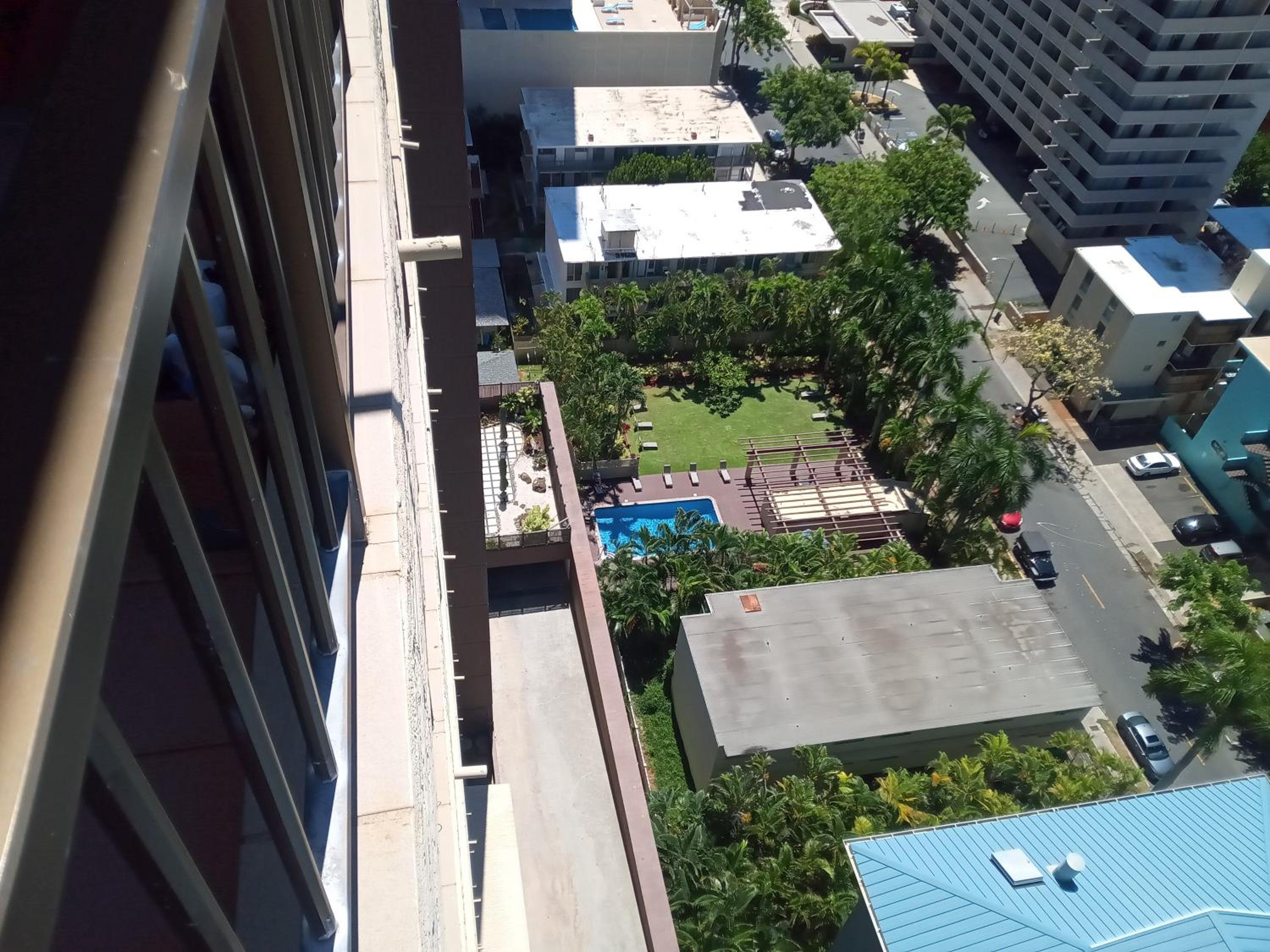 Royal Garden Waikiki Studio