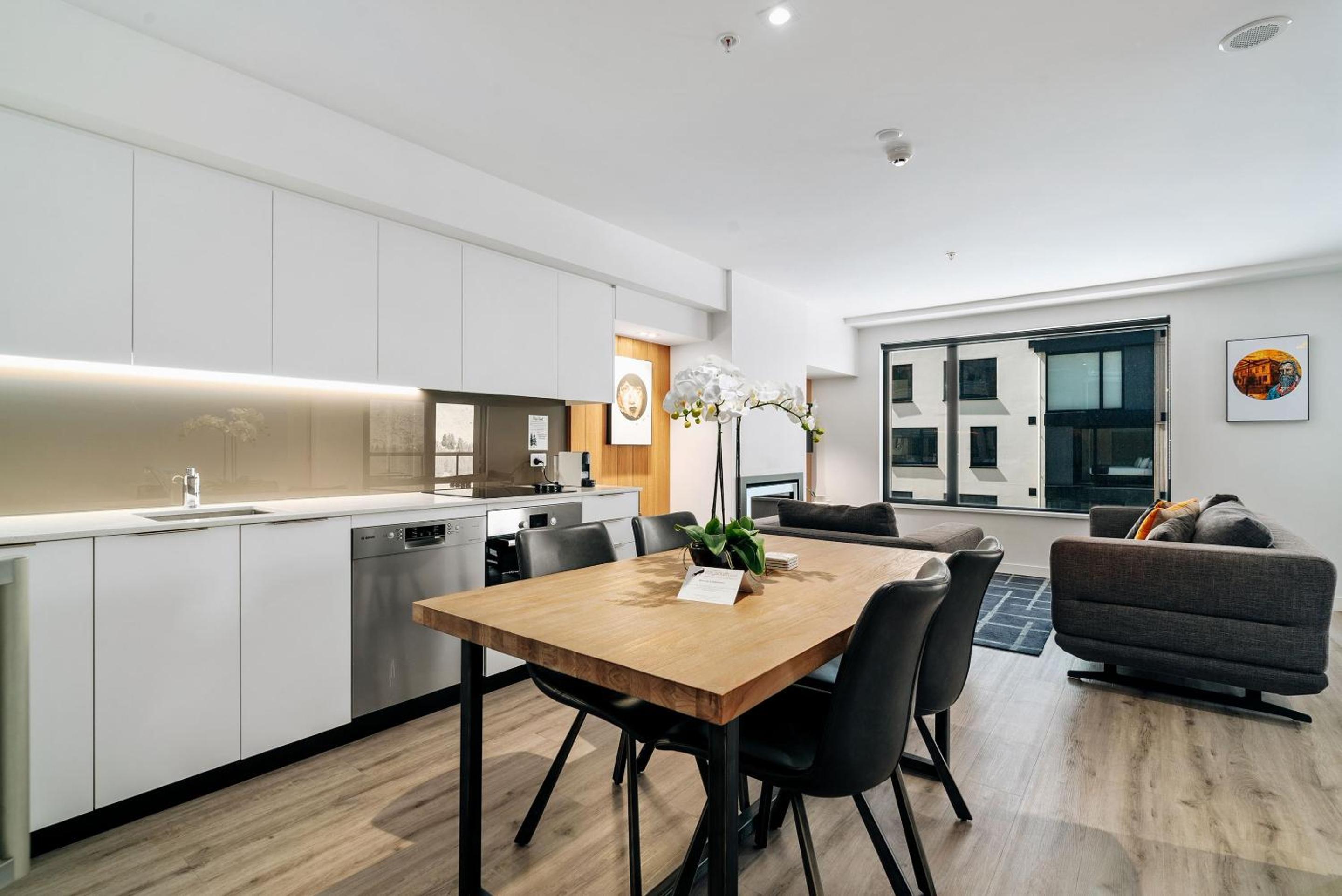 Residence du Parc Apartments By Staysouth