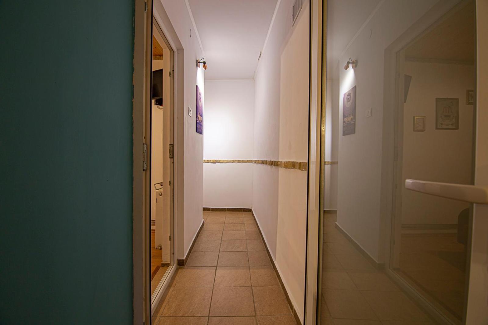 Photo 35
