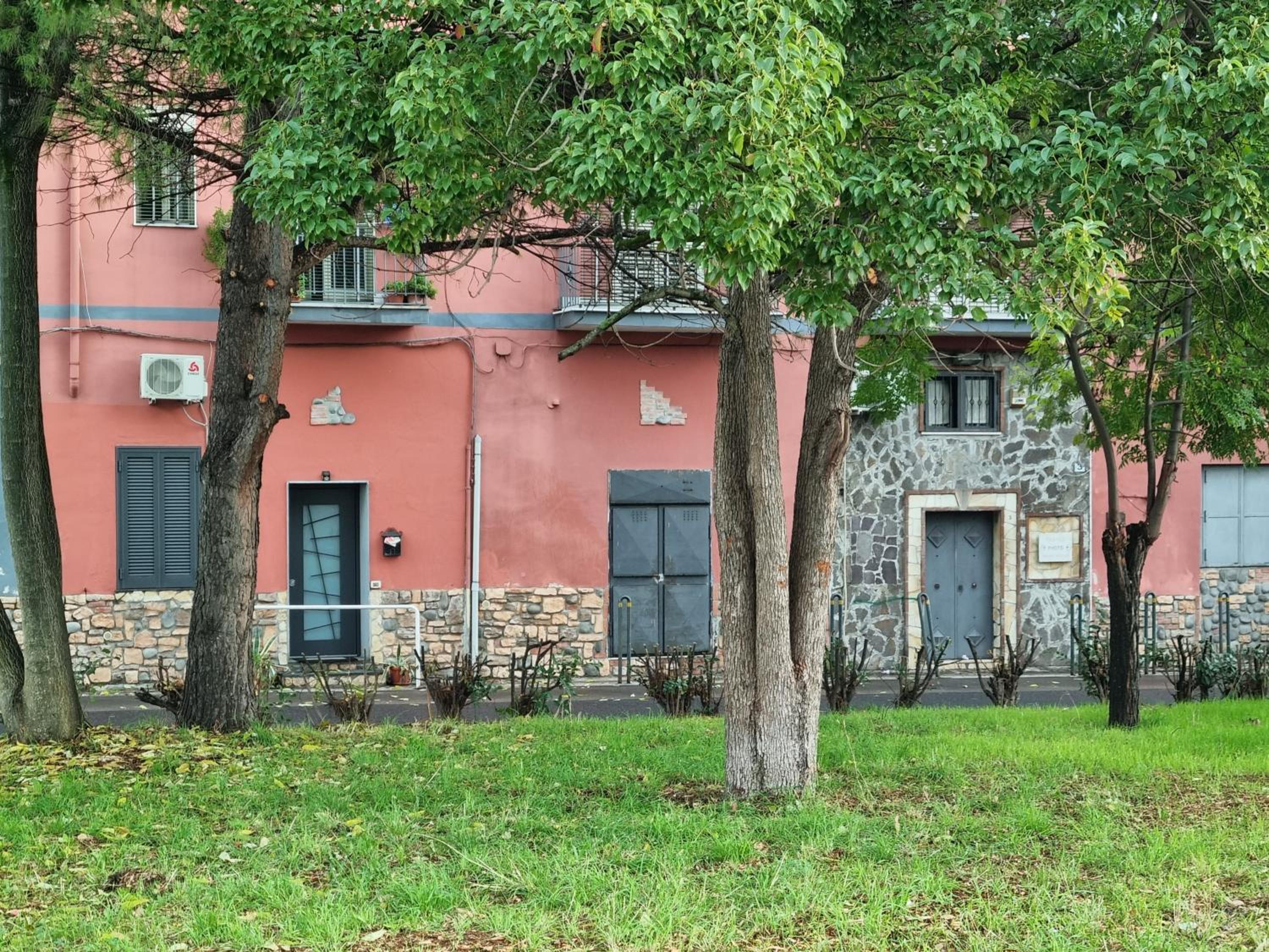 La Tana del Viaggiatore, parcheggio gratuito