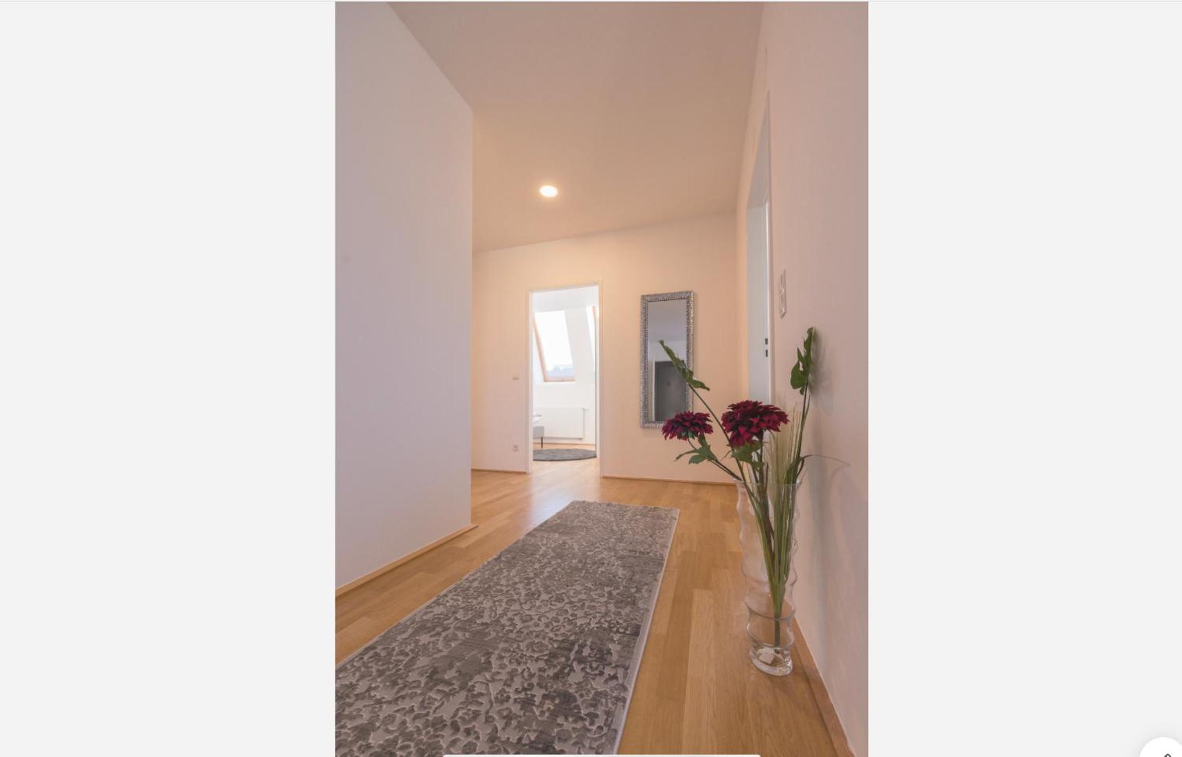 Sunny Penthouse l DG1'14