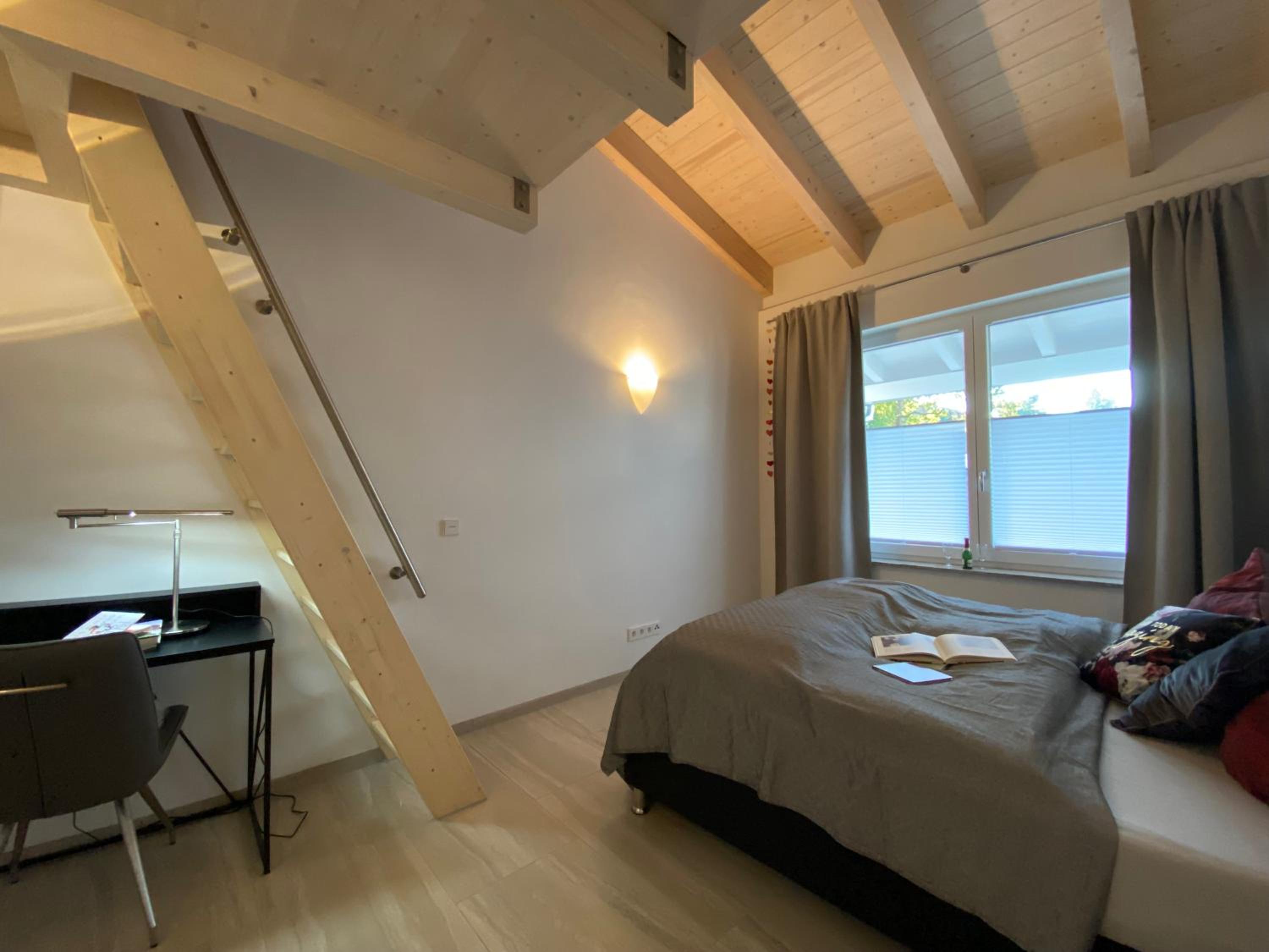 Auszeit Erfurt - stilvoller Bungalow mit Parkplatz - zentrumsnah