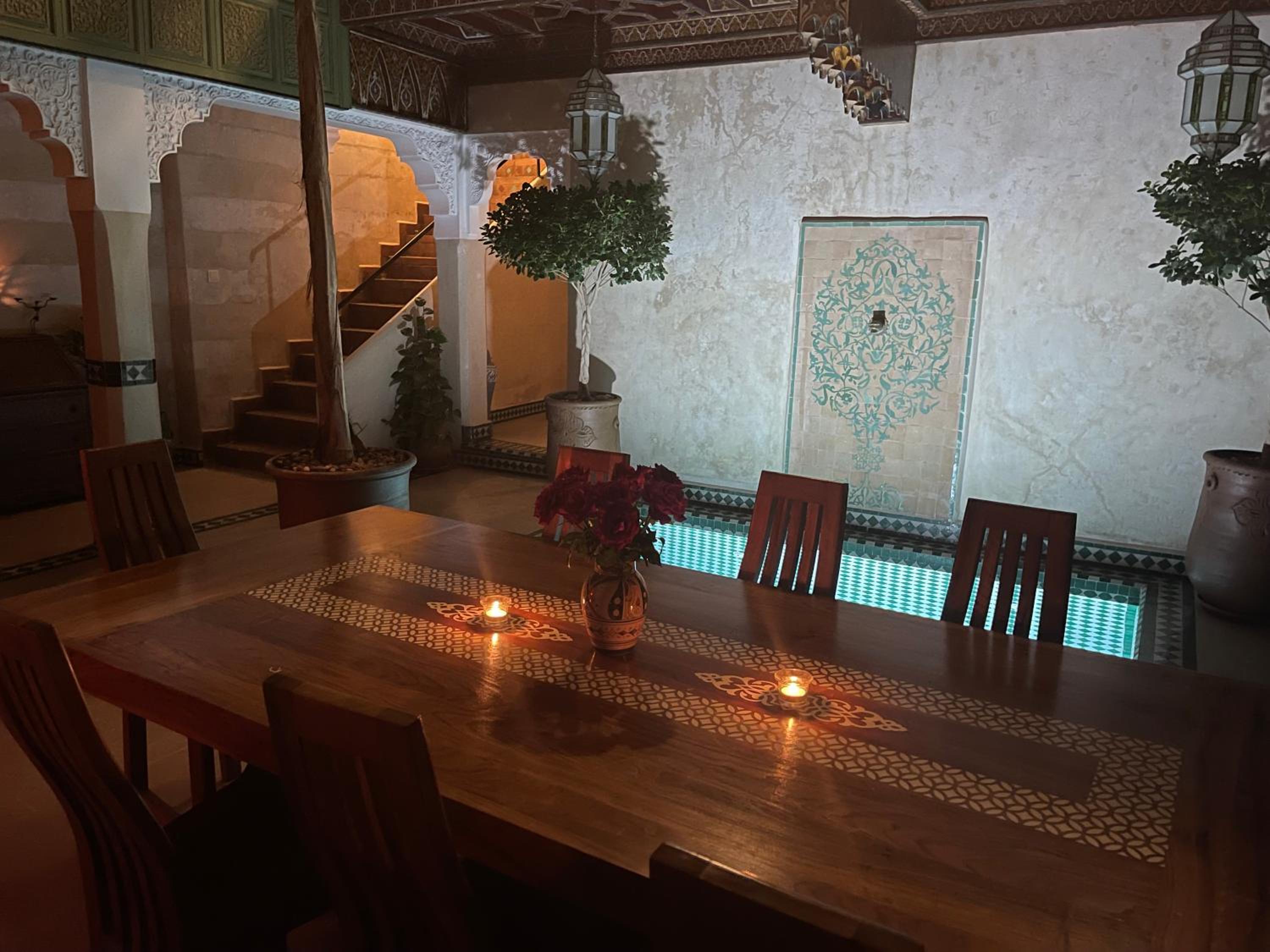 dining