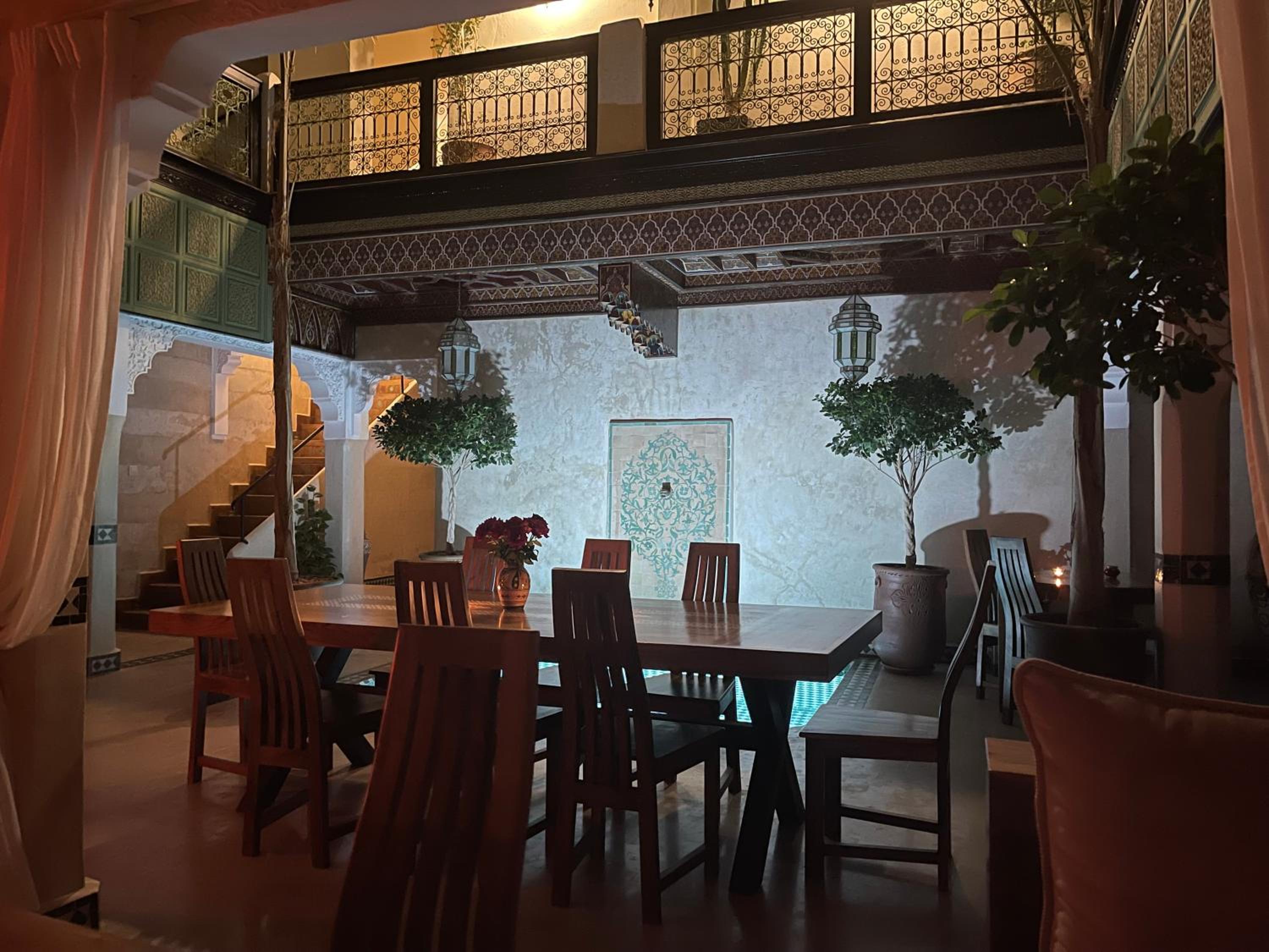 dining