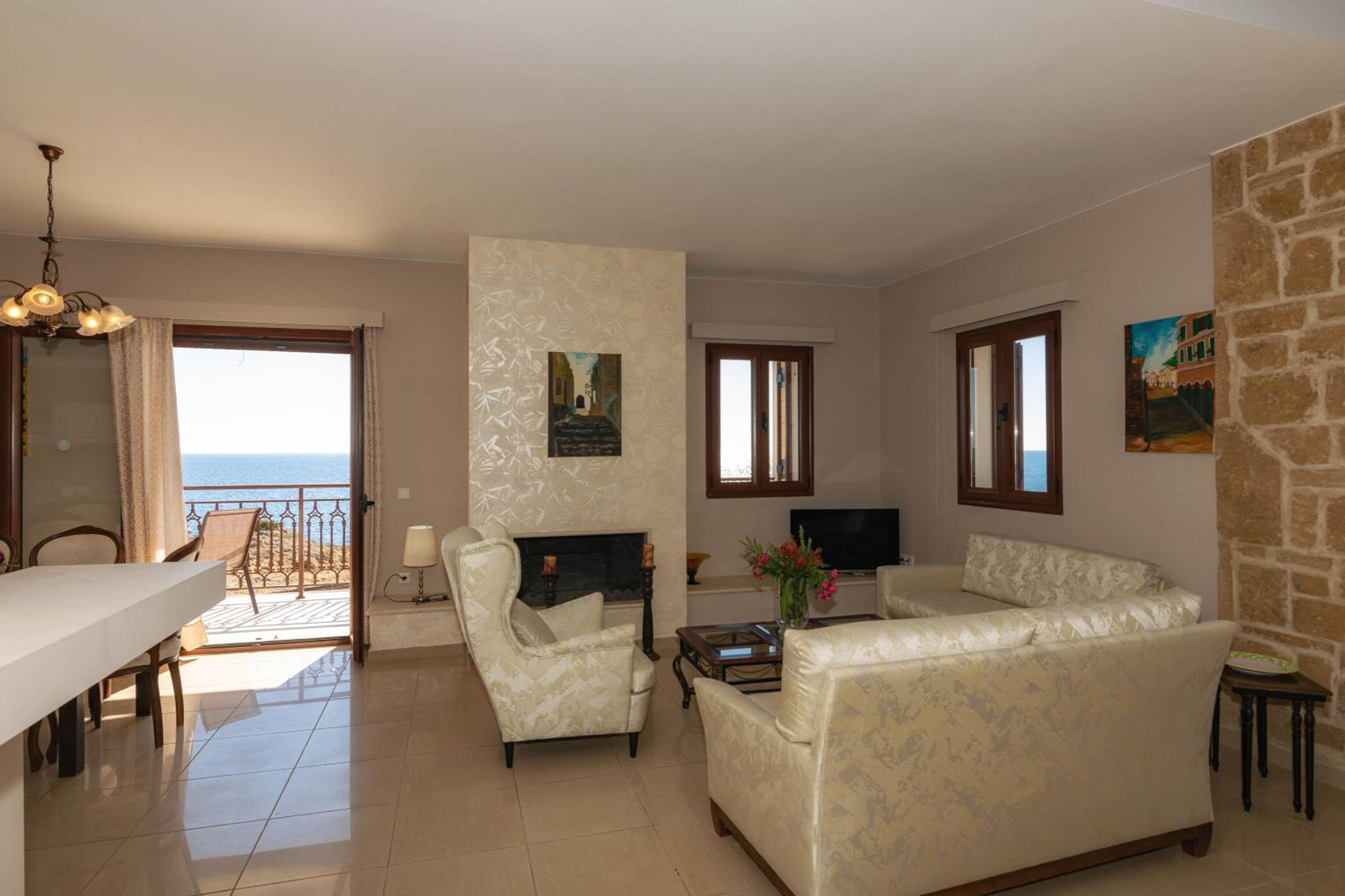 Armonia Seaside Villas