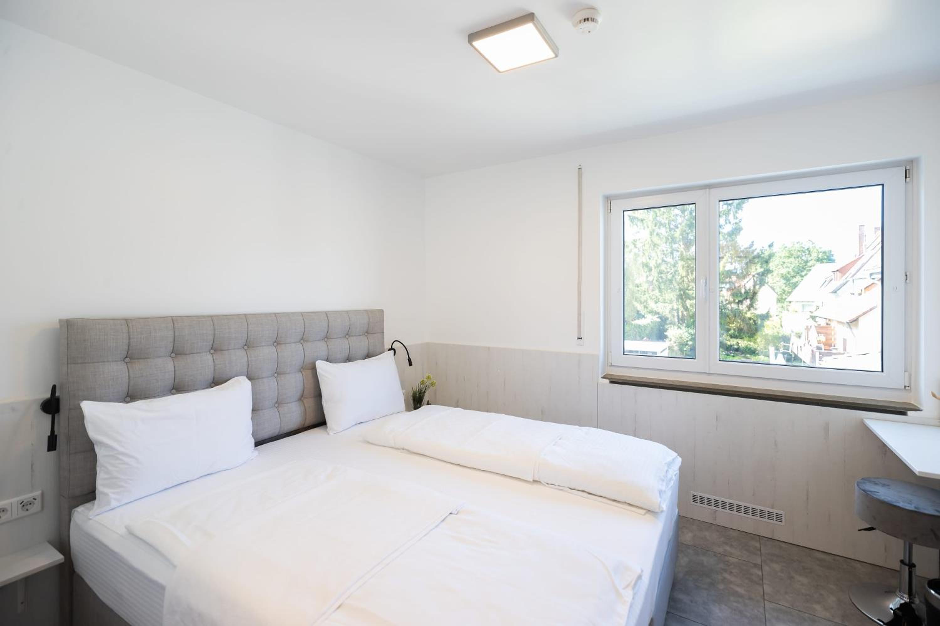 StayStay Guesthouse I 24 Hours Check-In