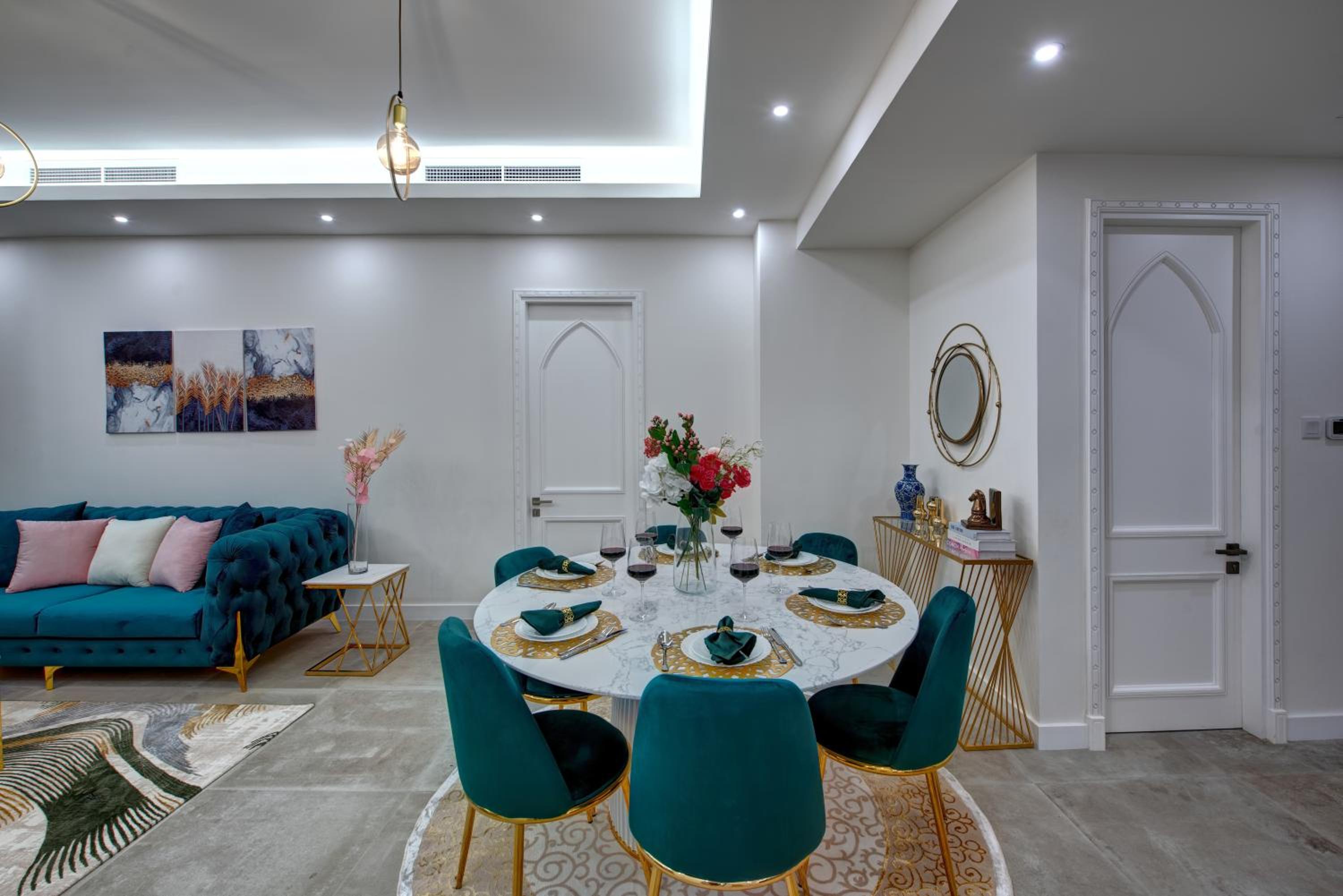 Durrani Homes - Arabian luxury at Souk Al Bahar besides Burj Khalifa & Dubai Mall