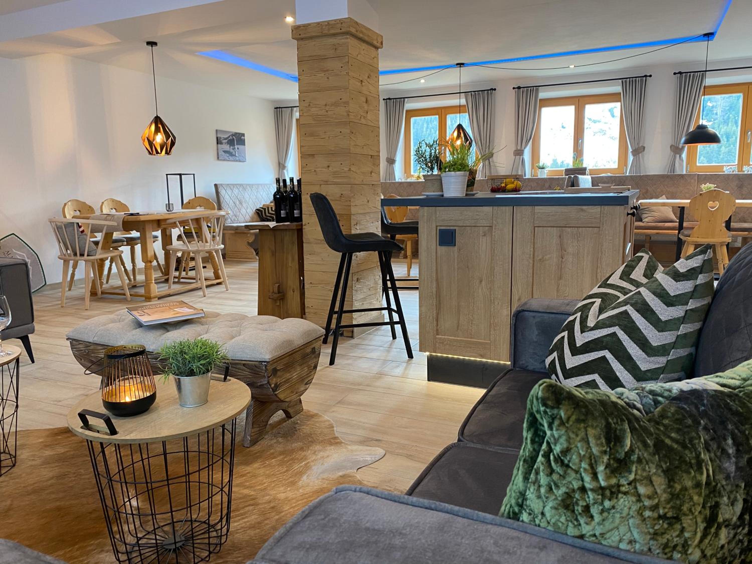 ALM SEASONS Premium Chalet & Studios view 5