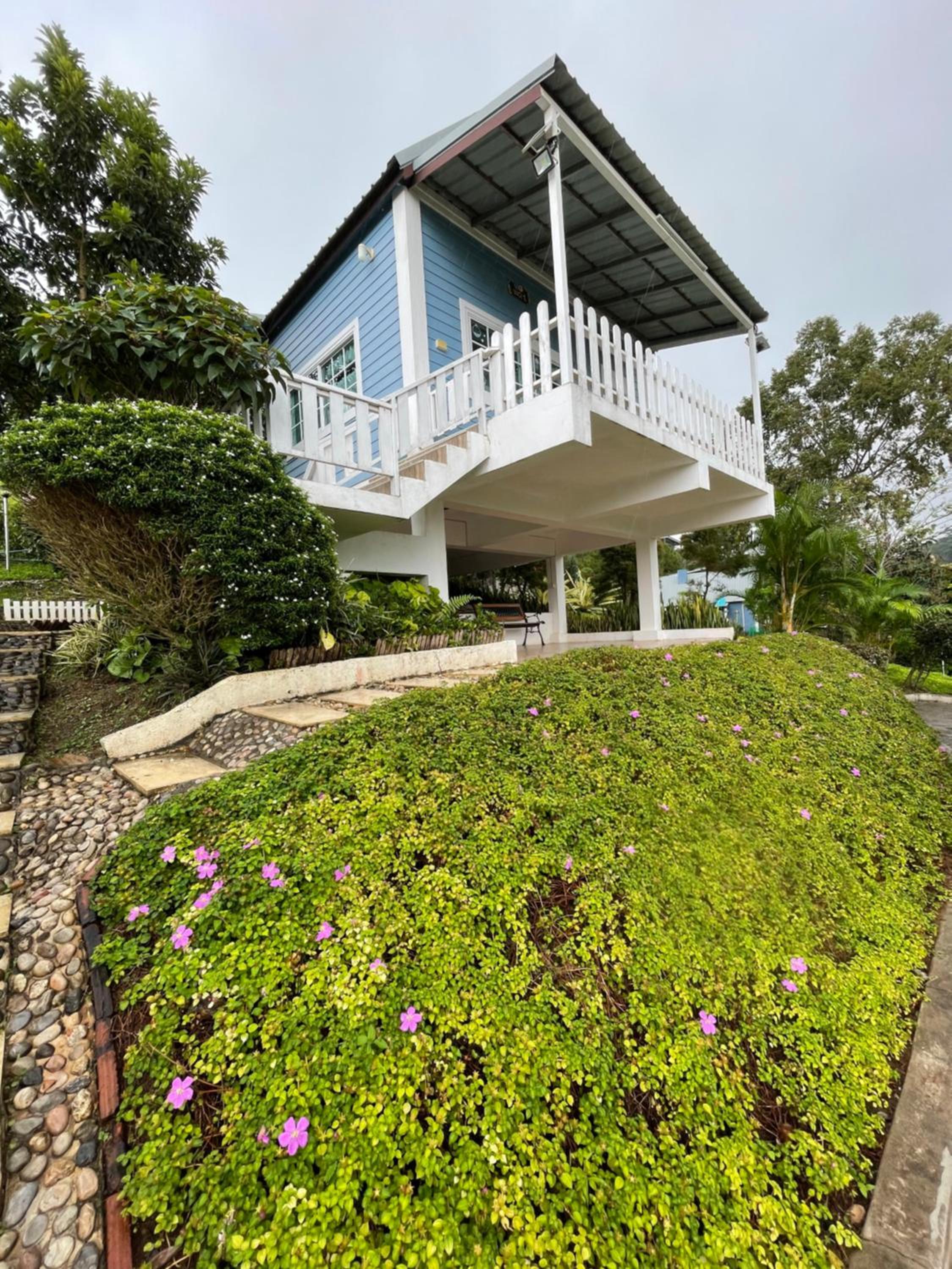 Tip House